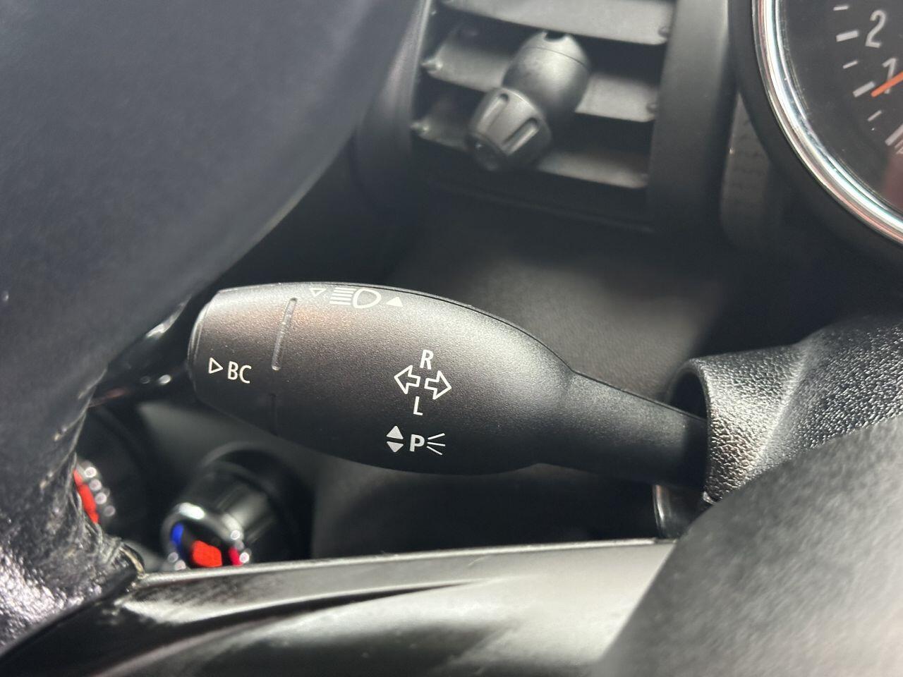 MINI Hatch - Image 40