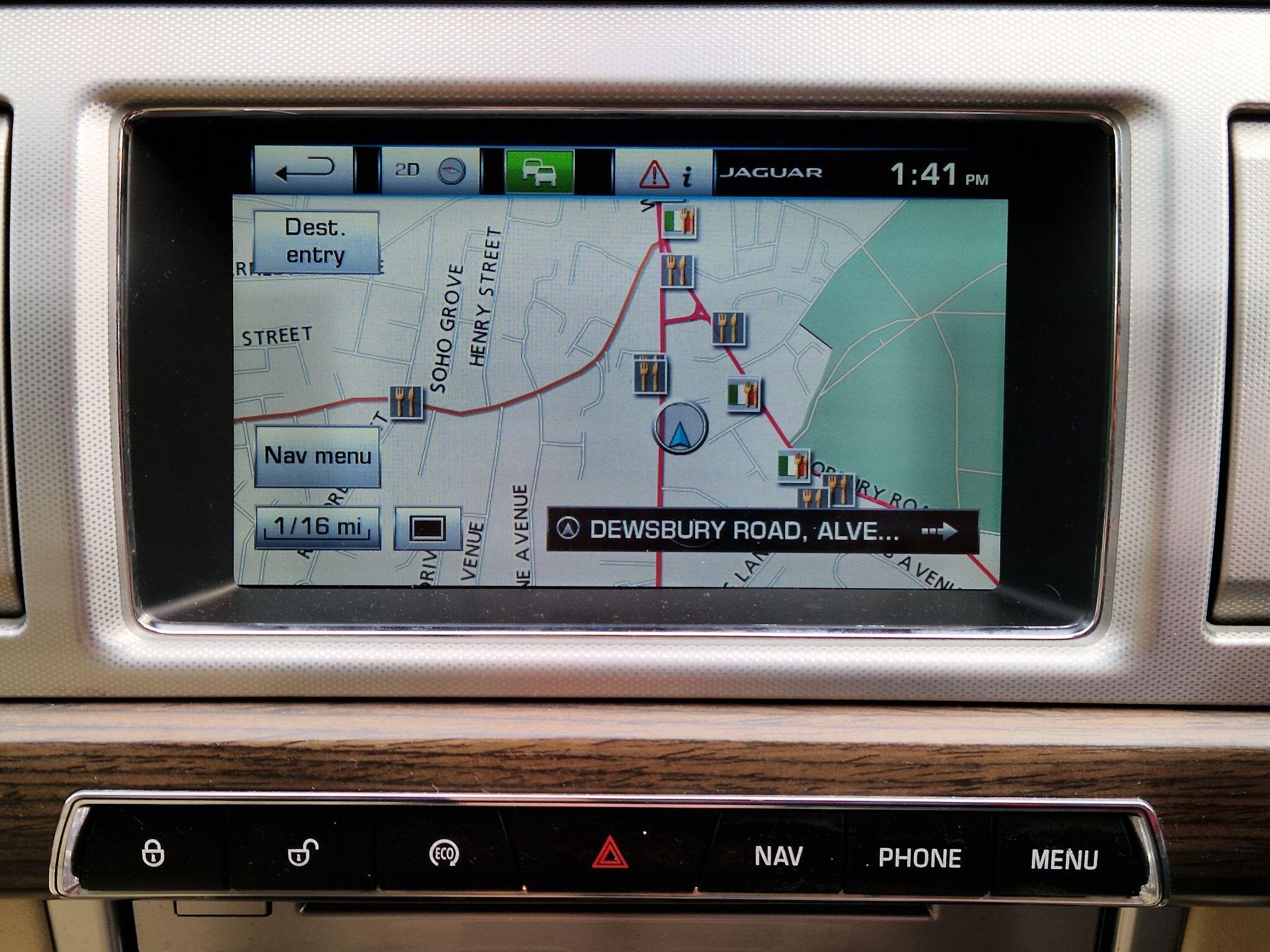Jaguar XF - Image 27