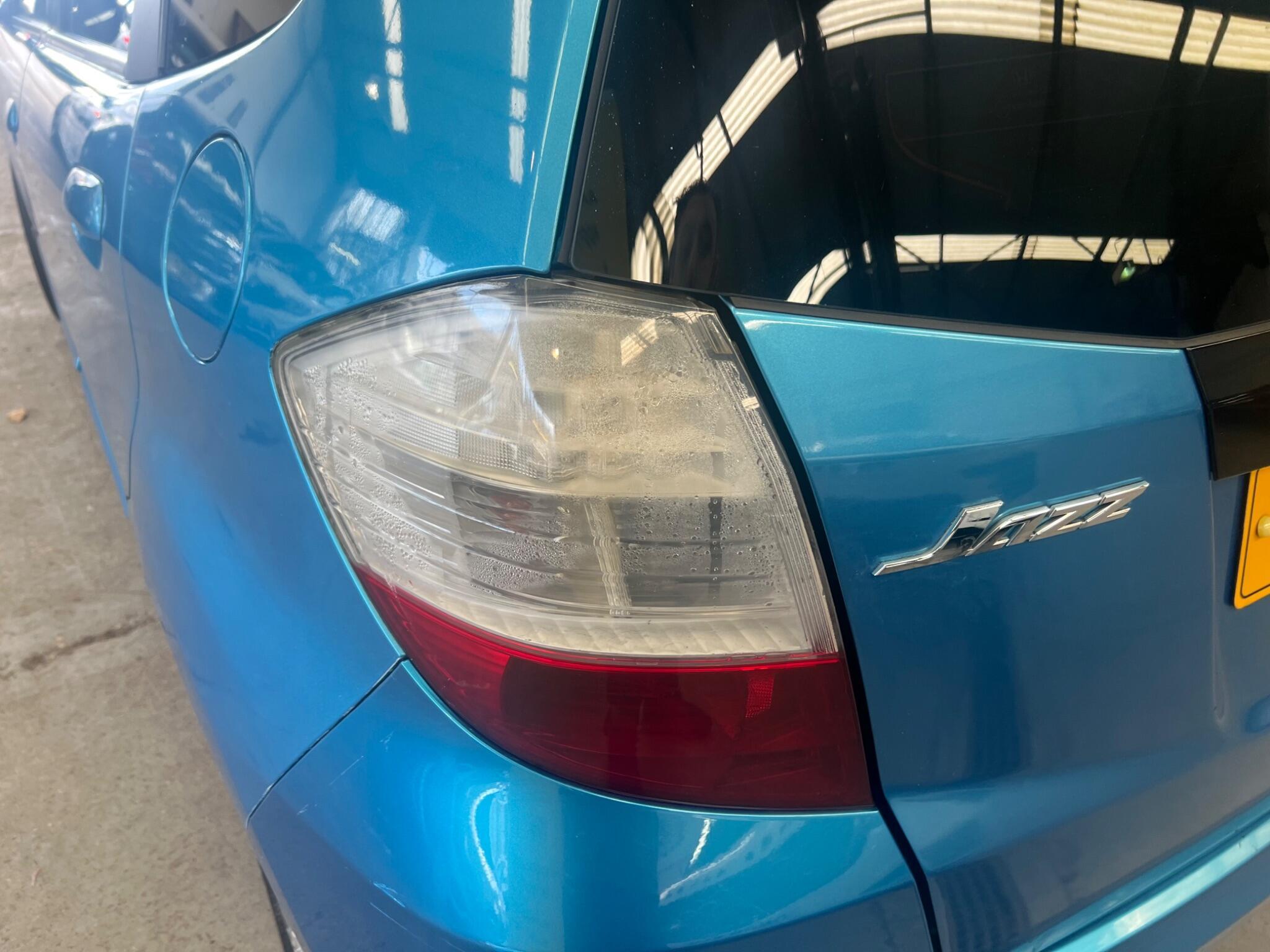 Honda Jazz - Image 12