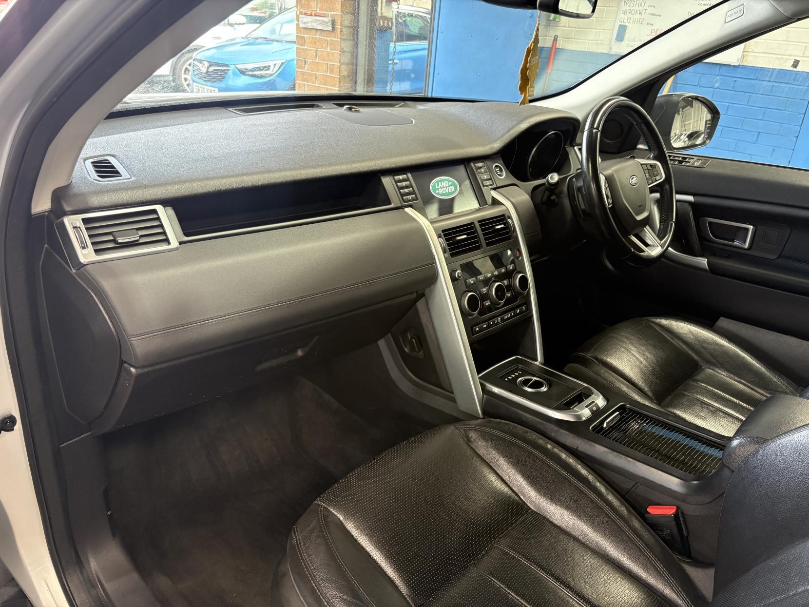 Land Rover DISCOVERY SPORT - Image 19