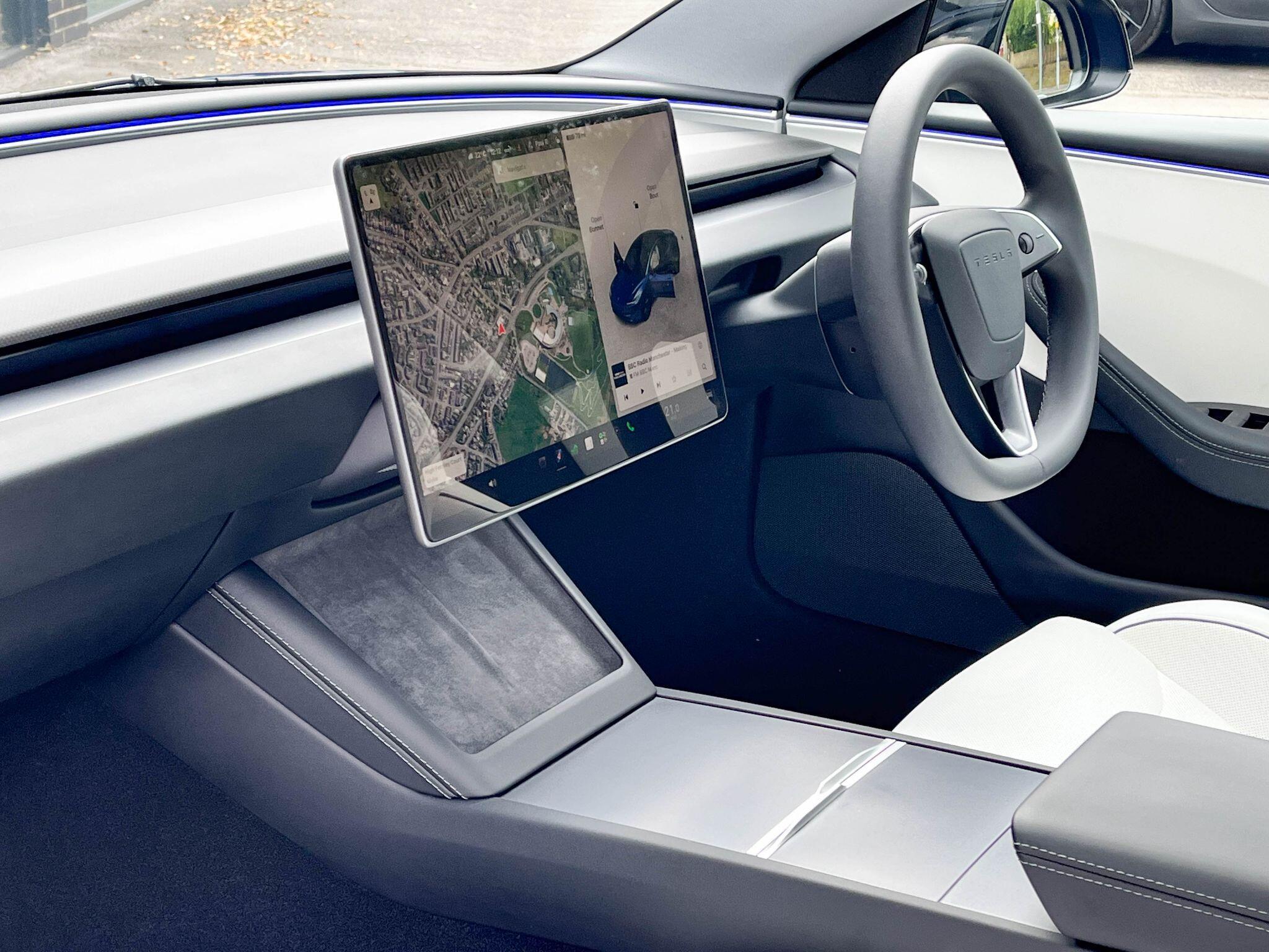 Tesla Model 3 - Image 4