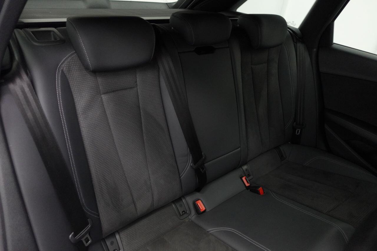 Audi A4 Avant - Image 15