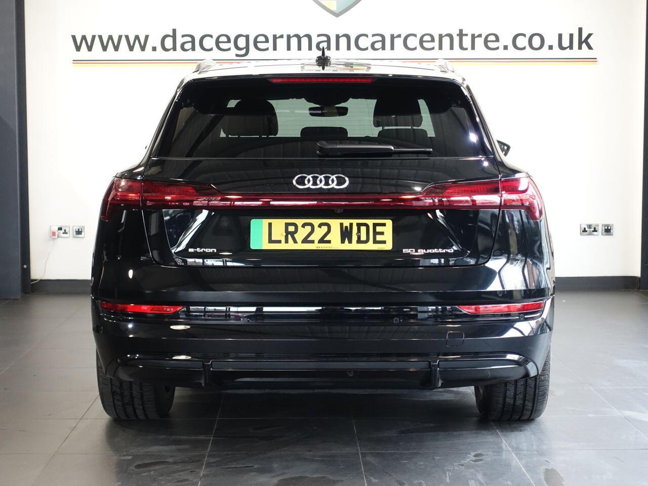 Audi E-Tron - Image 7