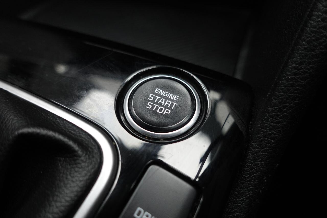 Kia Sportage - Image 48