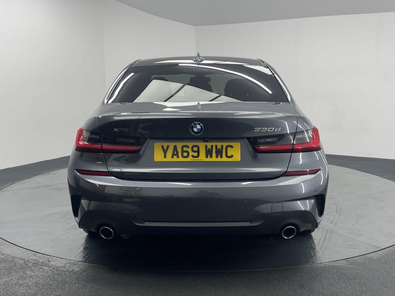 BMW 3 Series - Image 15