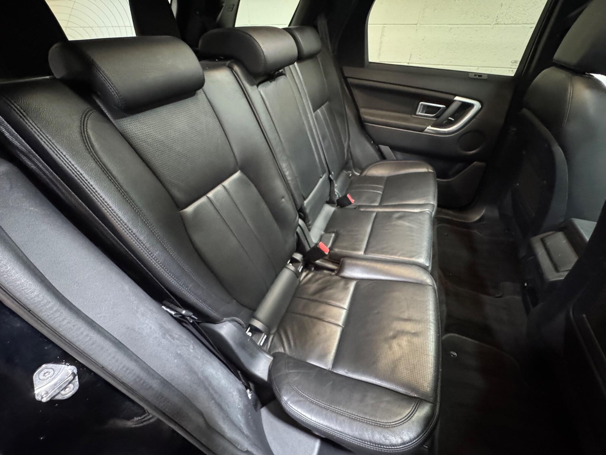 Land Rover DISCOVERY SPORT - Image 13