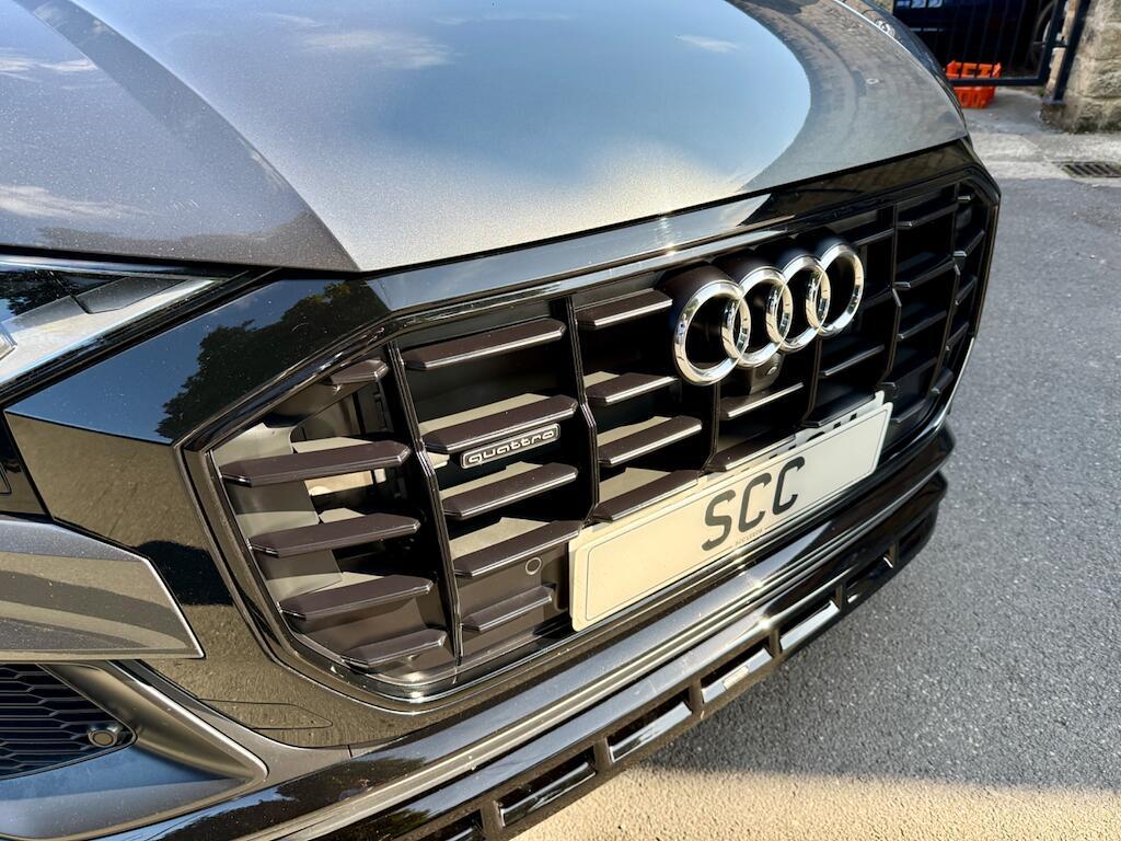 Audi Q8 - Image 13