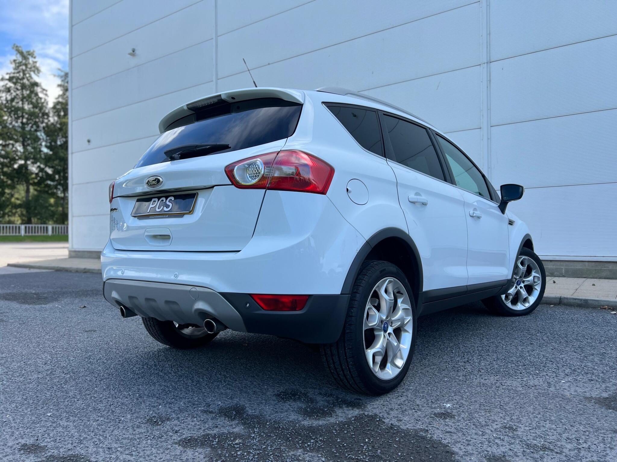 Ford Kuga - Image 9