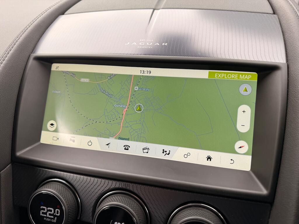 Jaguar F-Type - Image 31