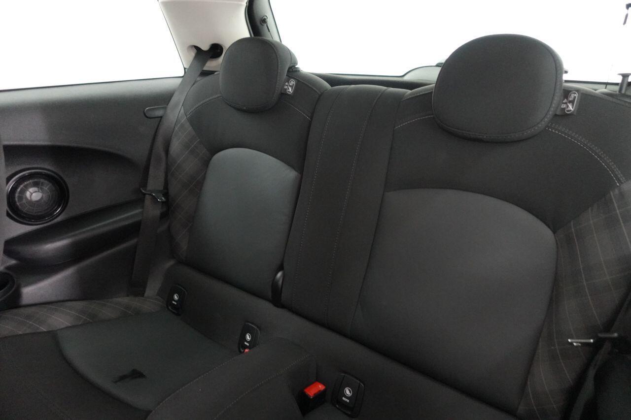 MINI Hatch - Image 17