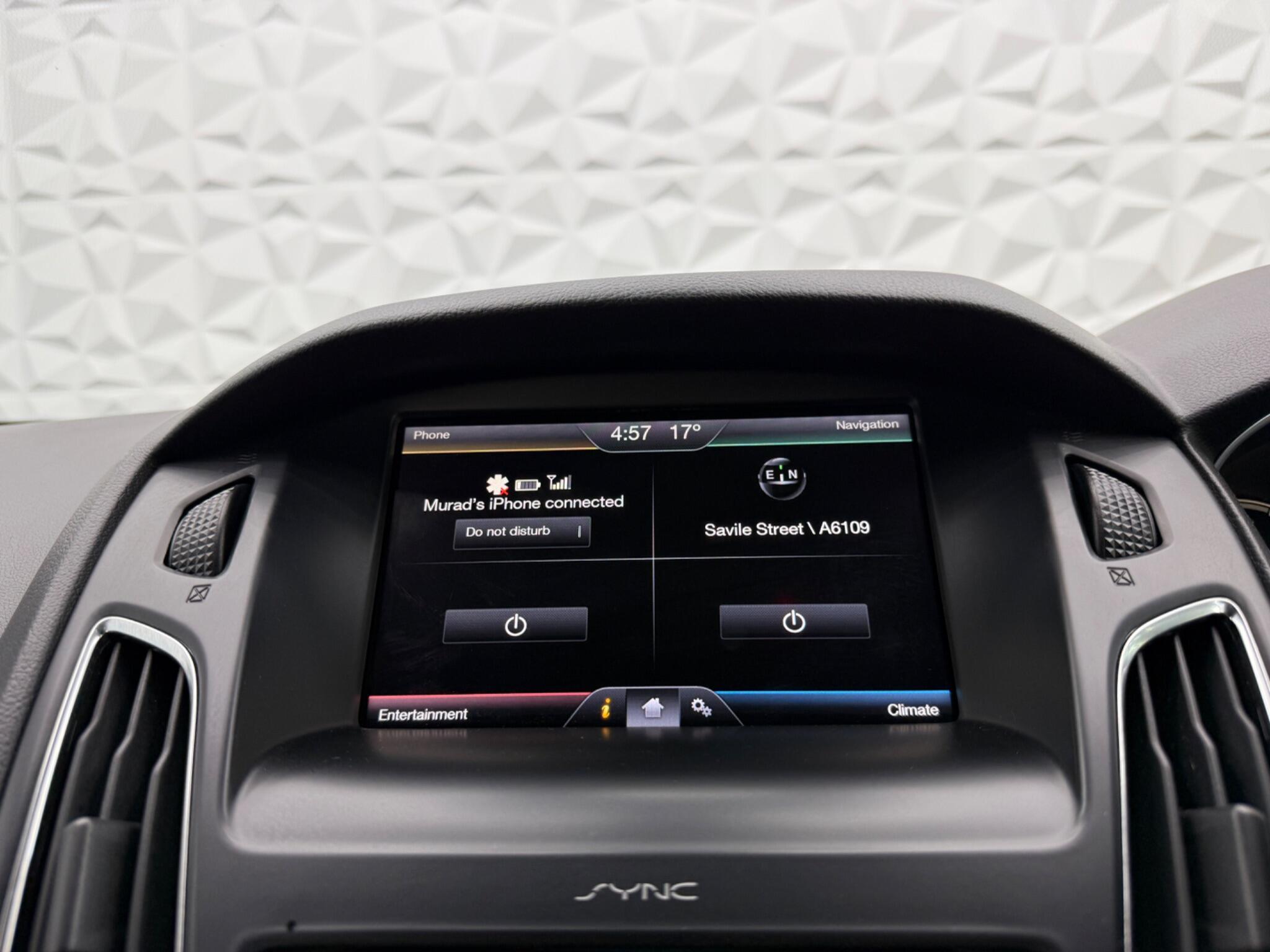 Ford Focus - Image 41