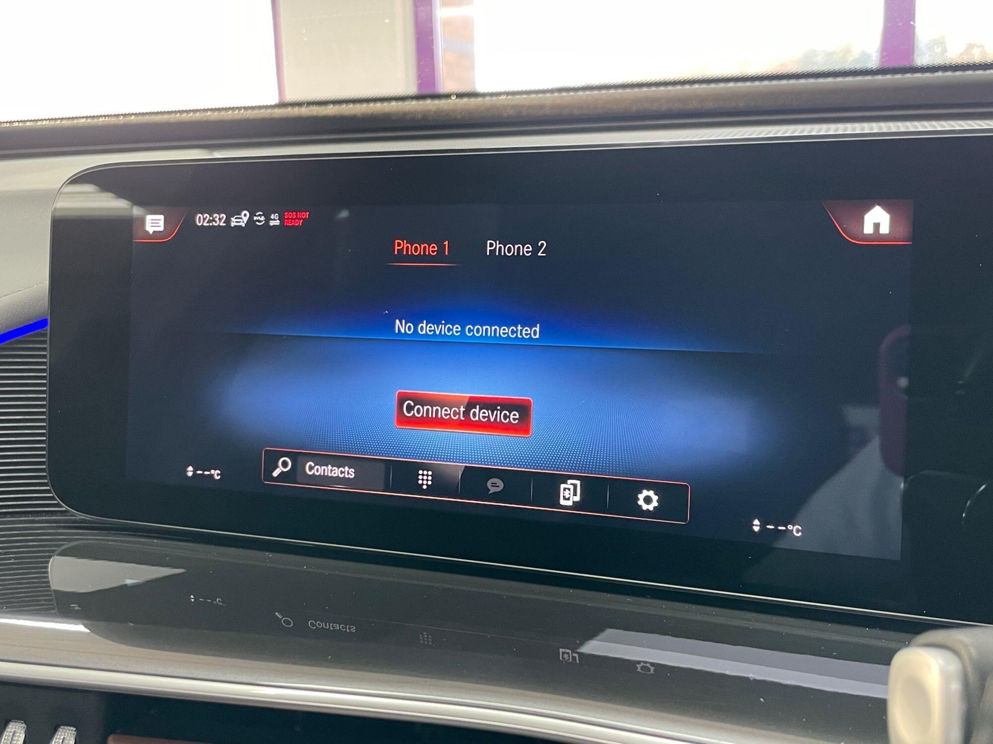 Mercedes Eqc - Image 40