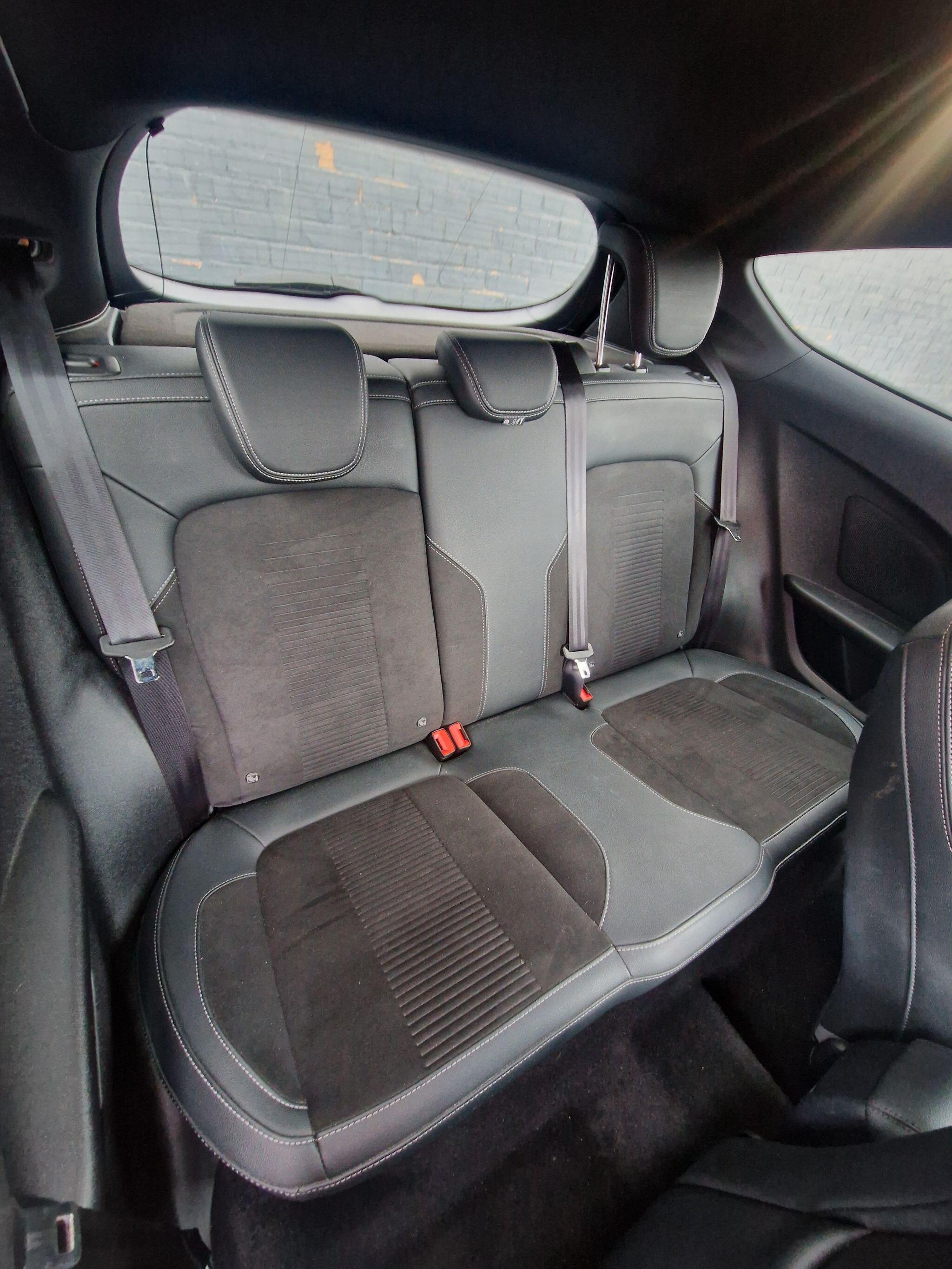 Ford Fiesta - Image 42