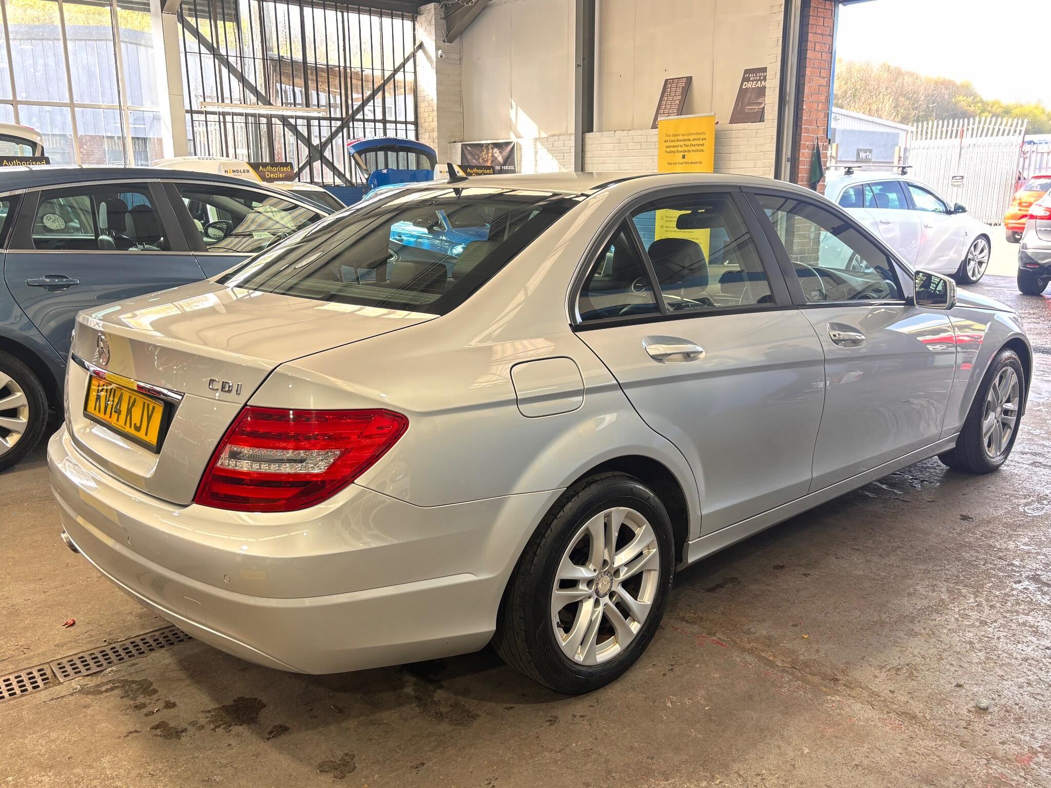 Mercedes C Class - Image 5