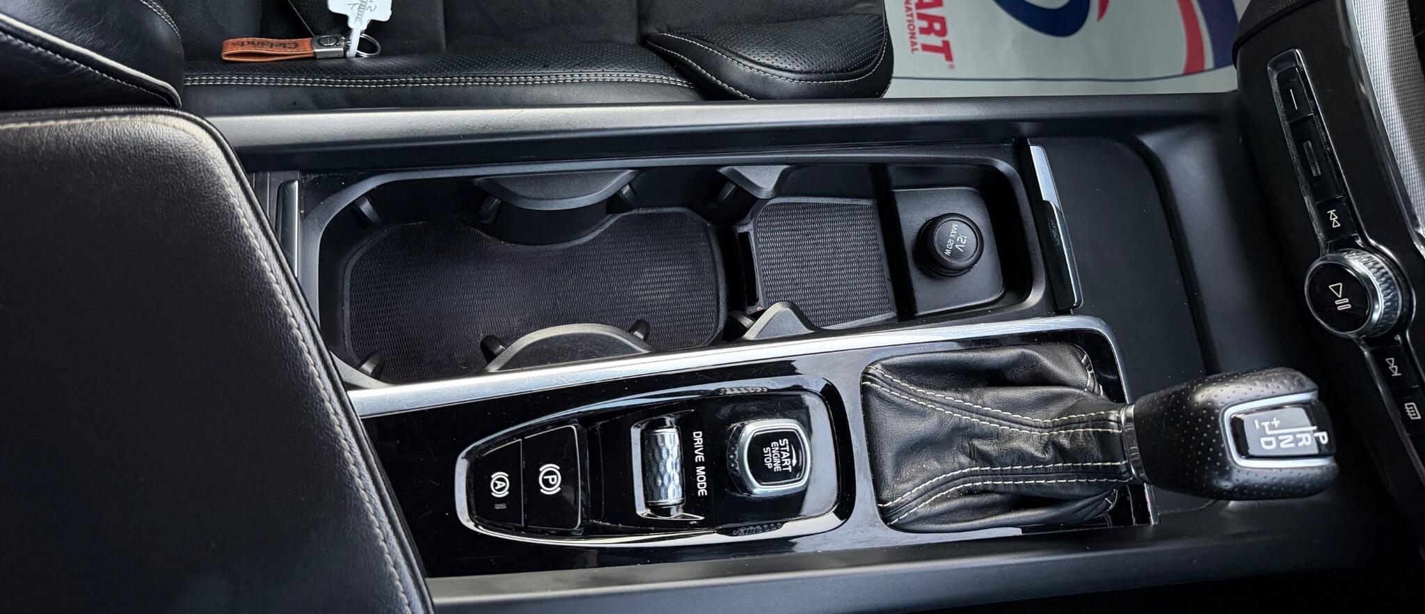 Volvo XC60 - Image 72