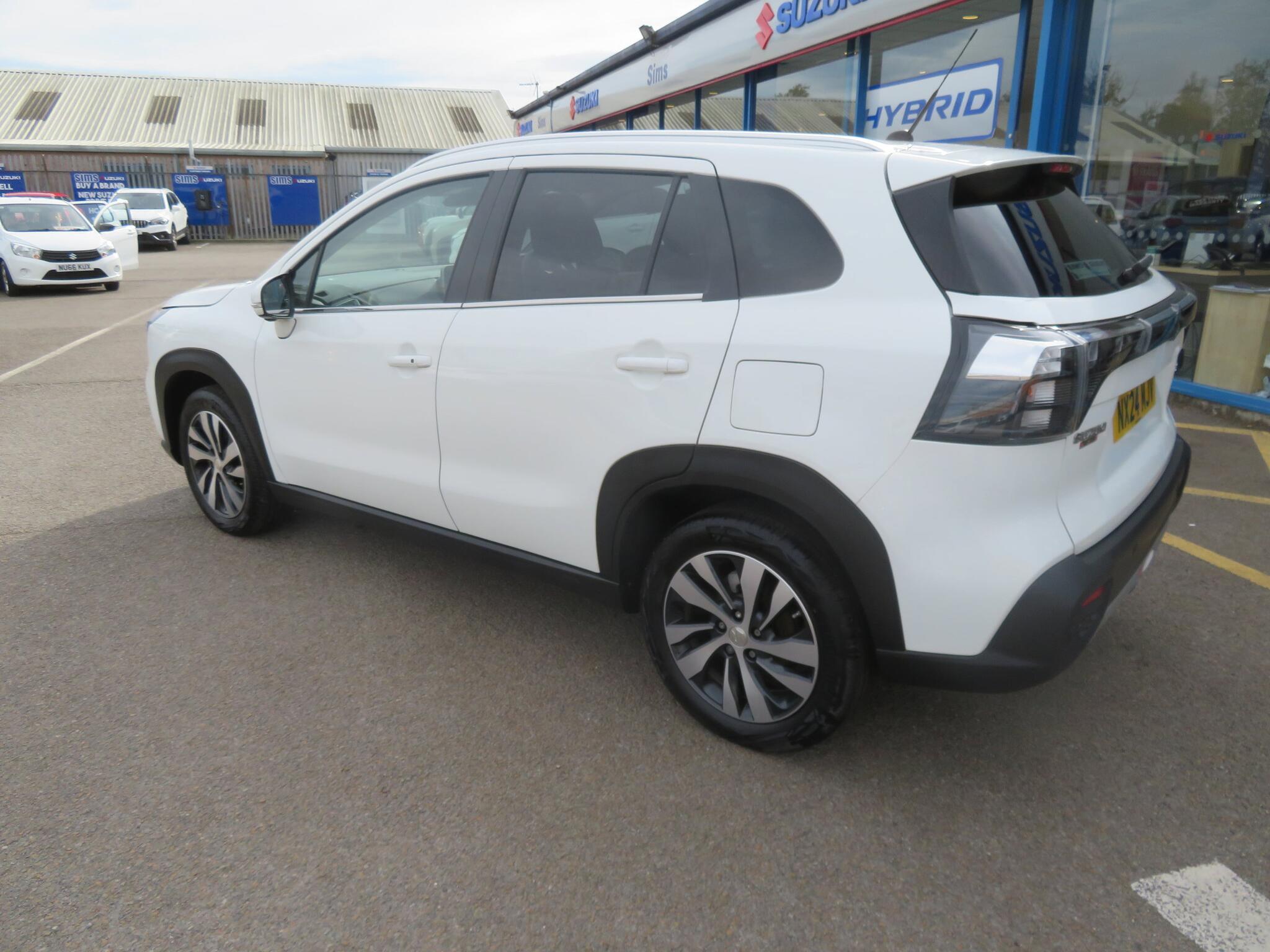 Suzuki S-Cross - Image 19