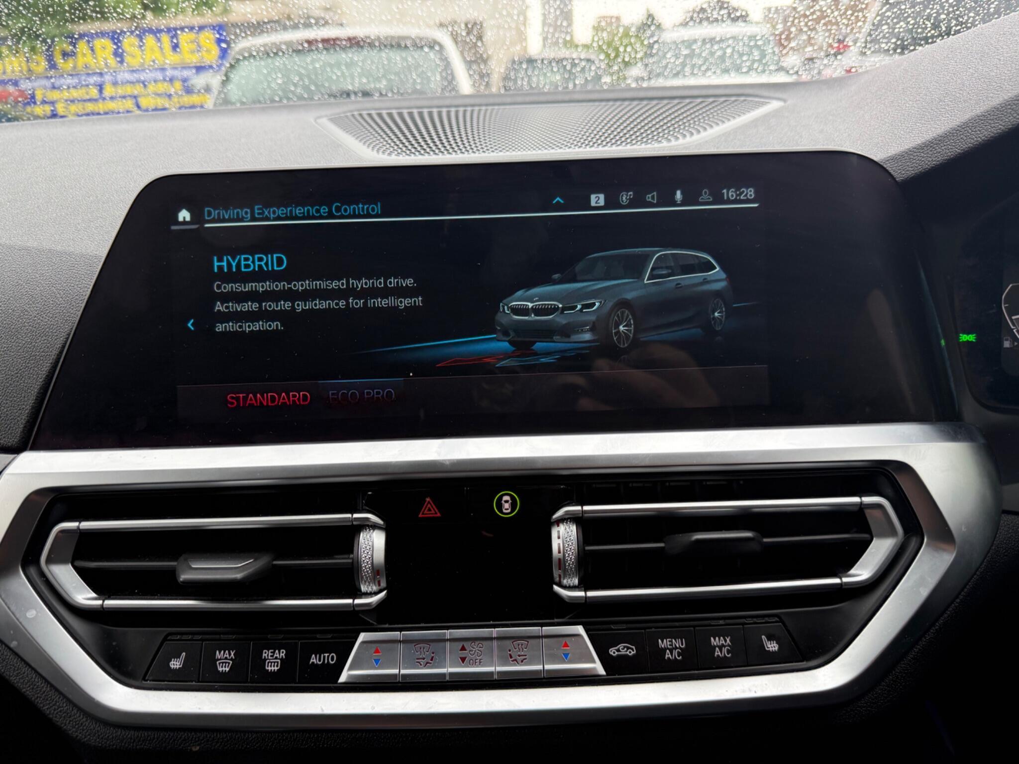 BMW 3 Series - Image 13