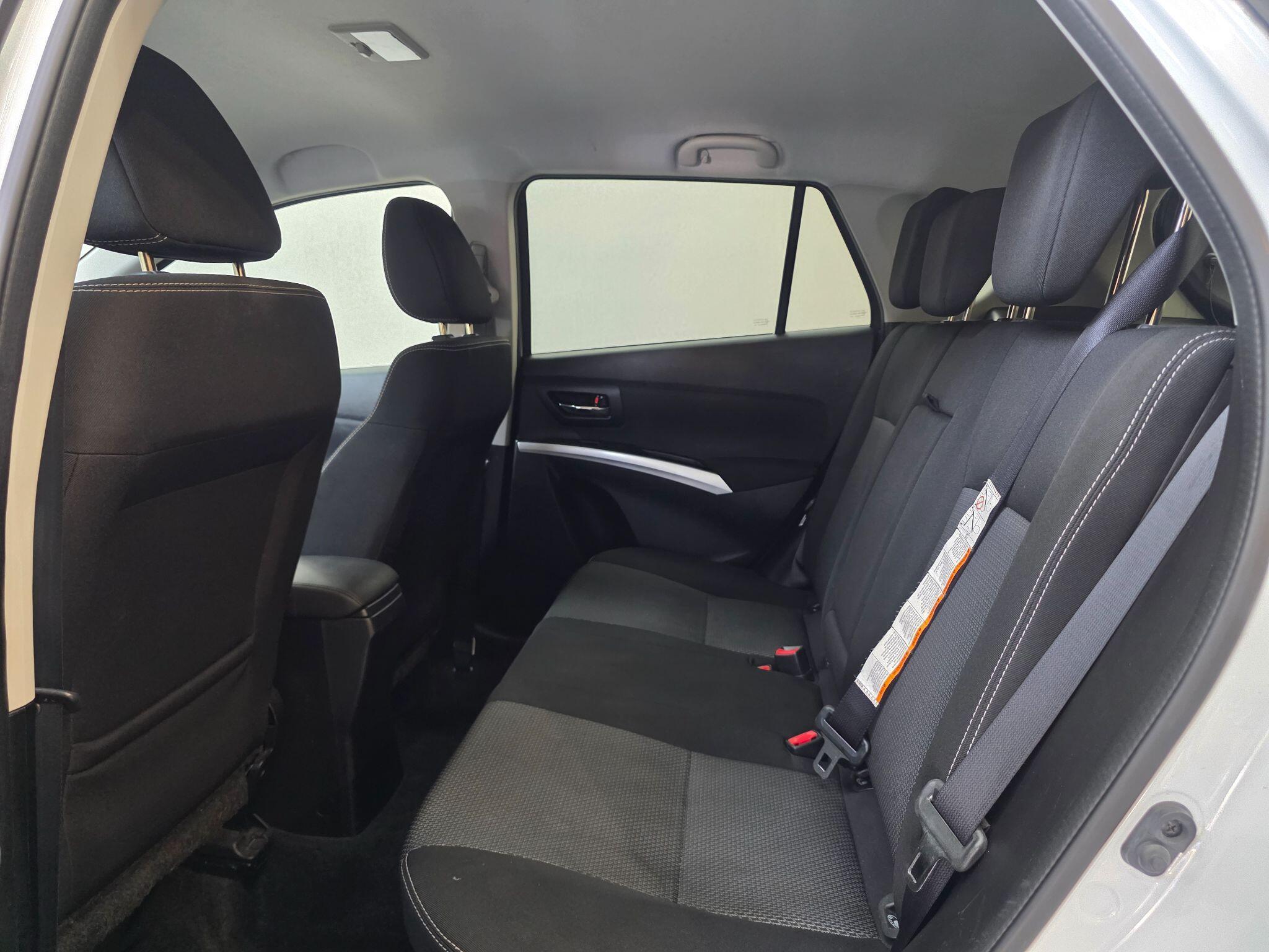 Suzuki SX4 S-Cross - Image 20
