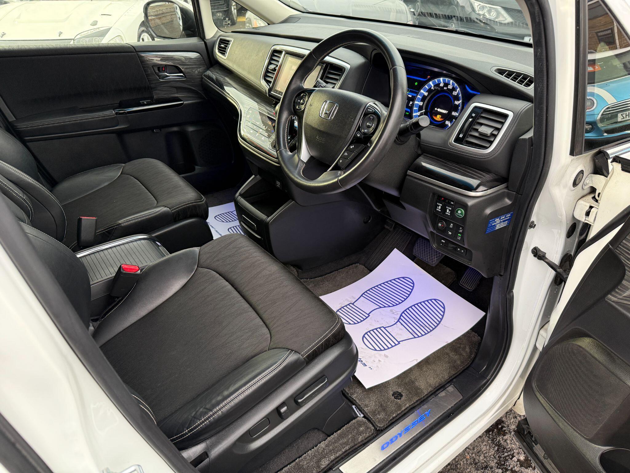 Honda Odyssey - Image 26