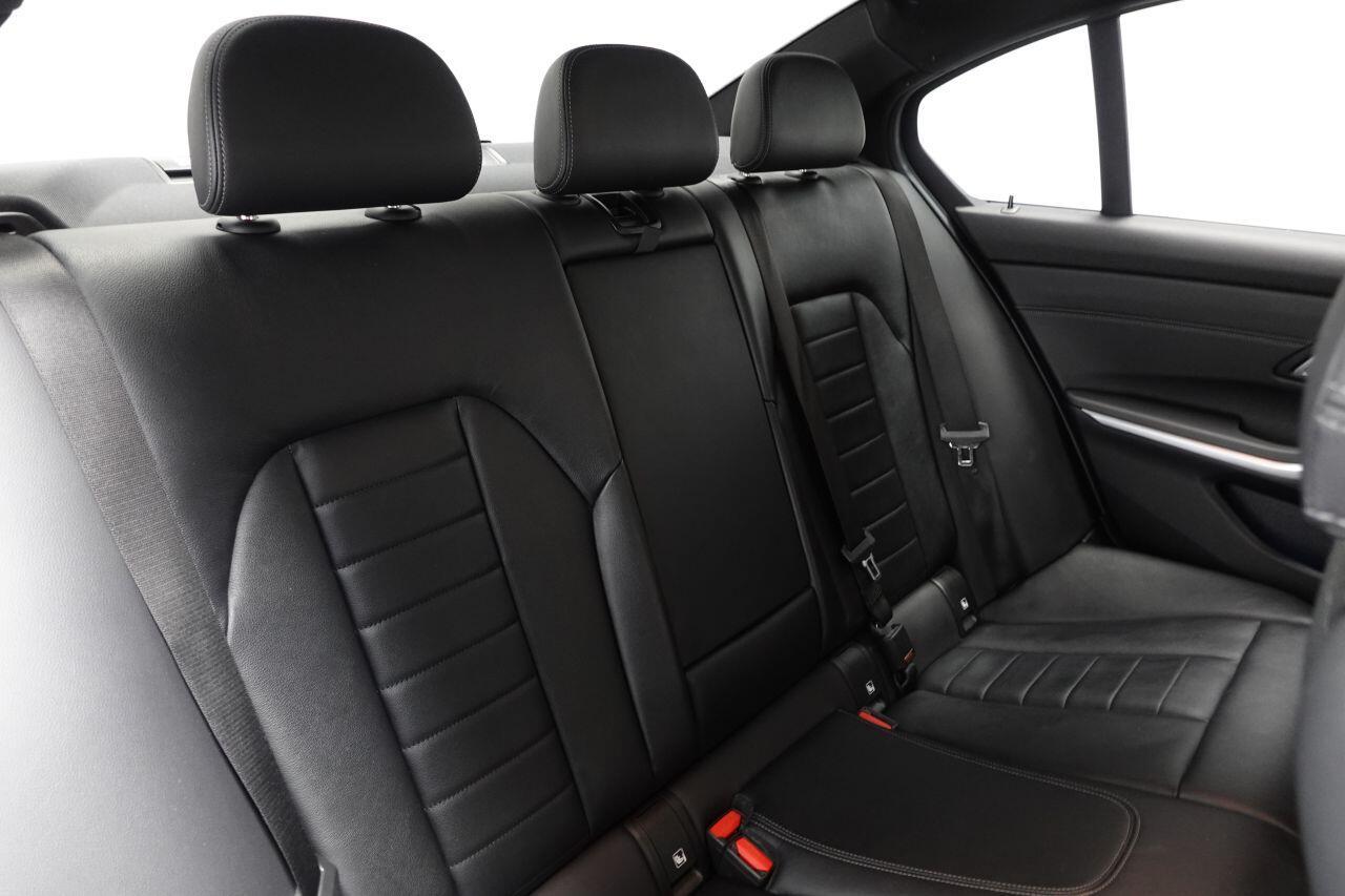 BMW 3 Series - Image 18