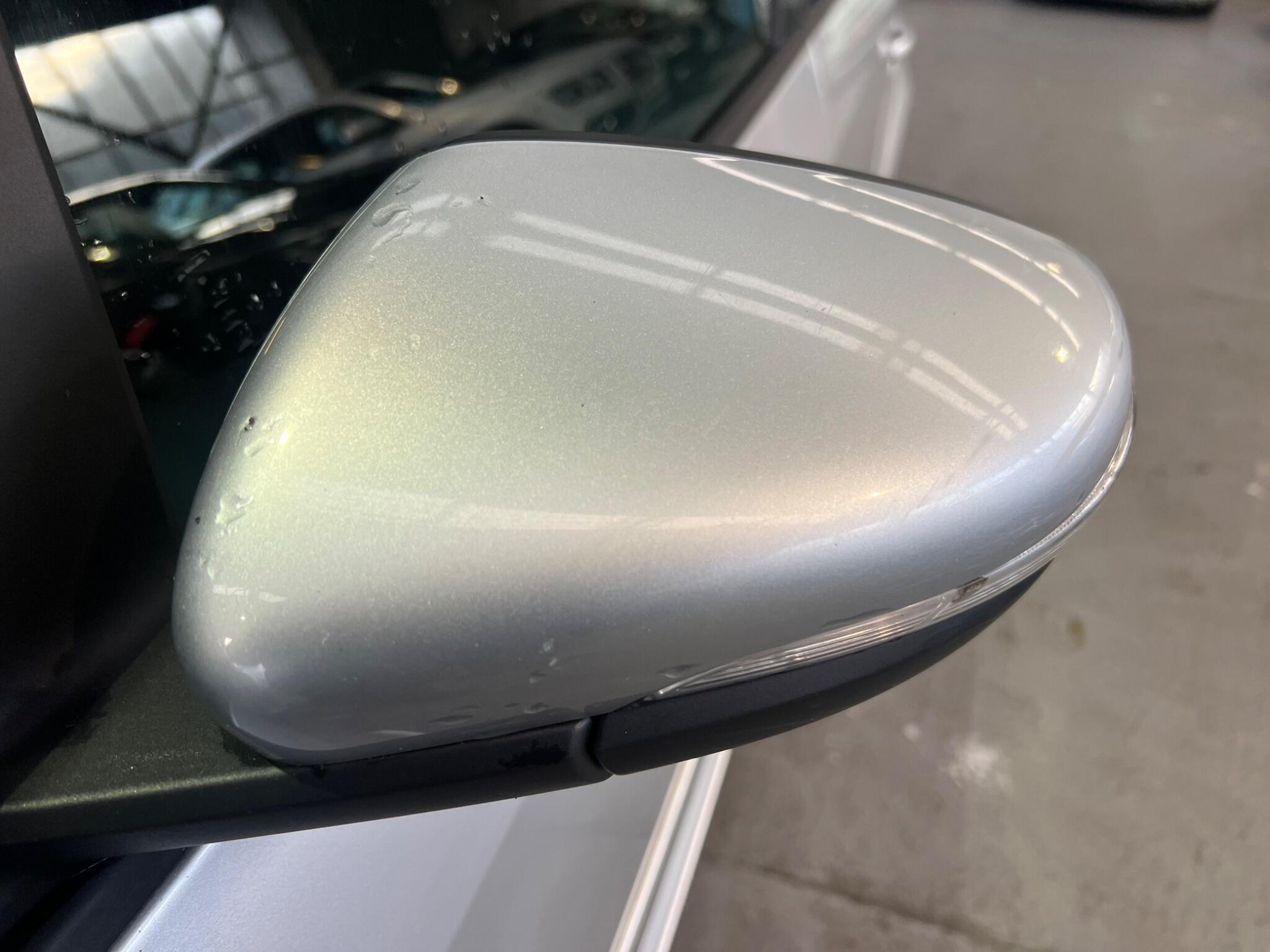 Volkswagen Touran - Image 37