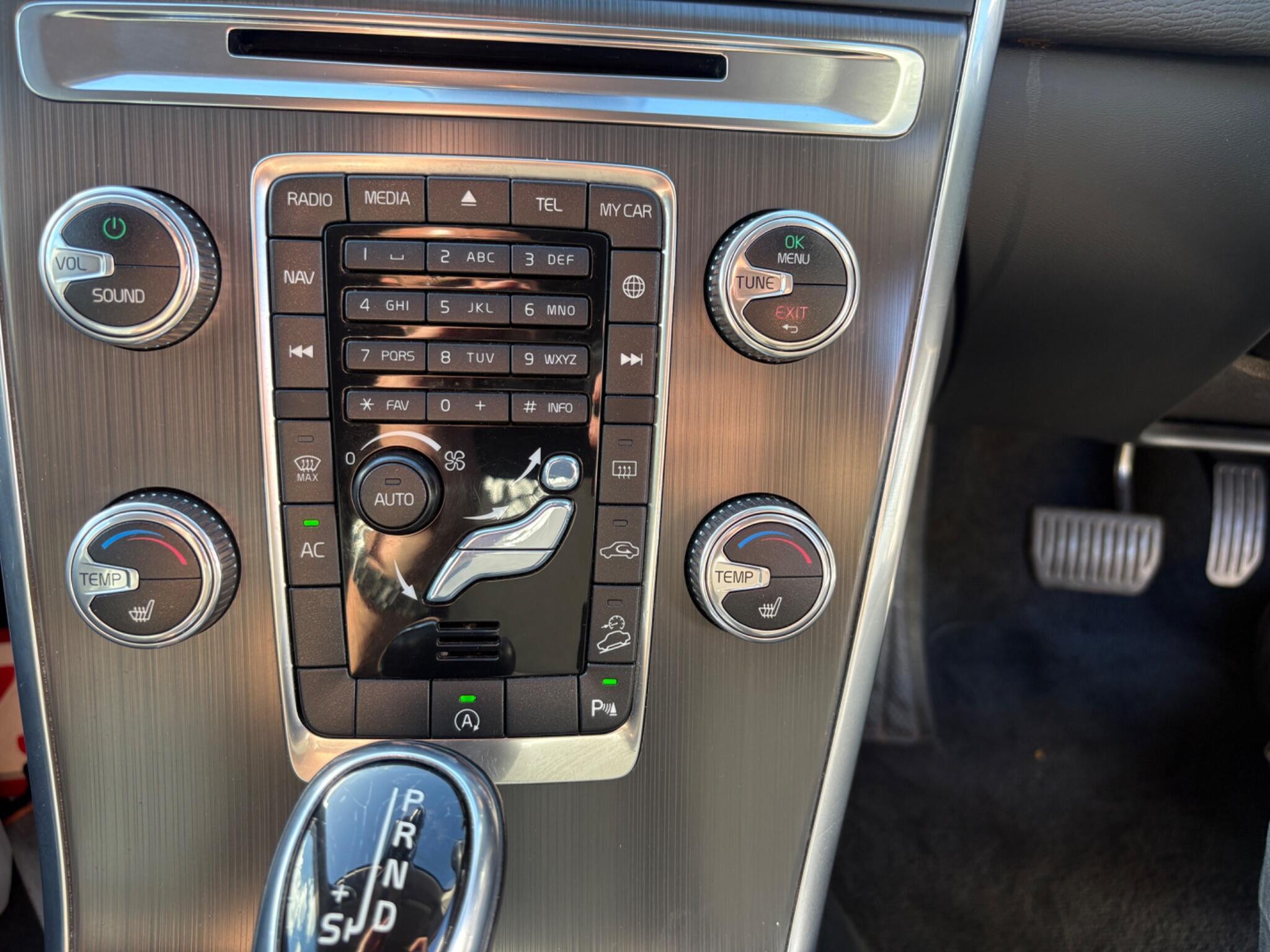Volvo XC60 - Image 19