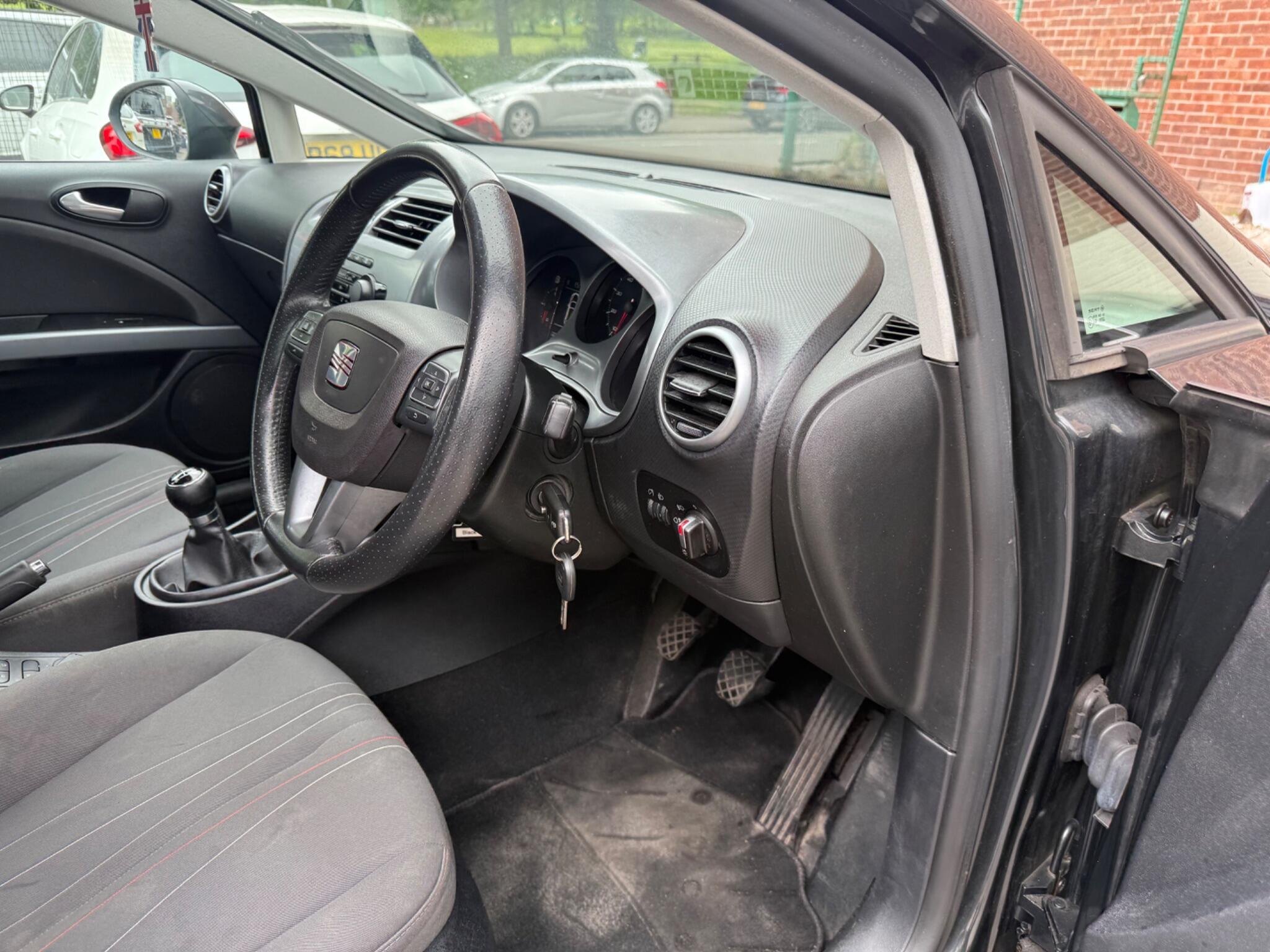 SEAT Leon - Image 17