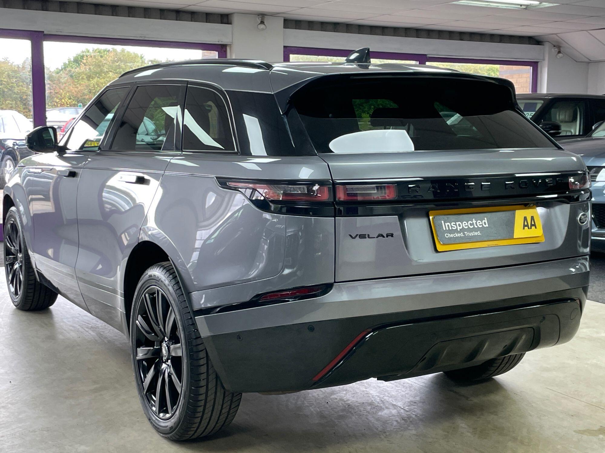 Land Rover Range Rover Velar - Image 9