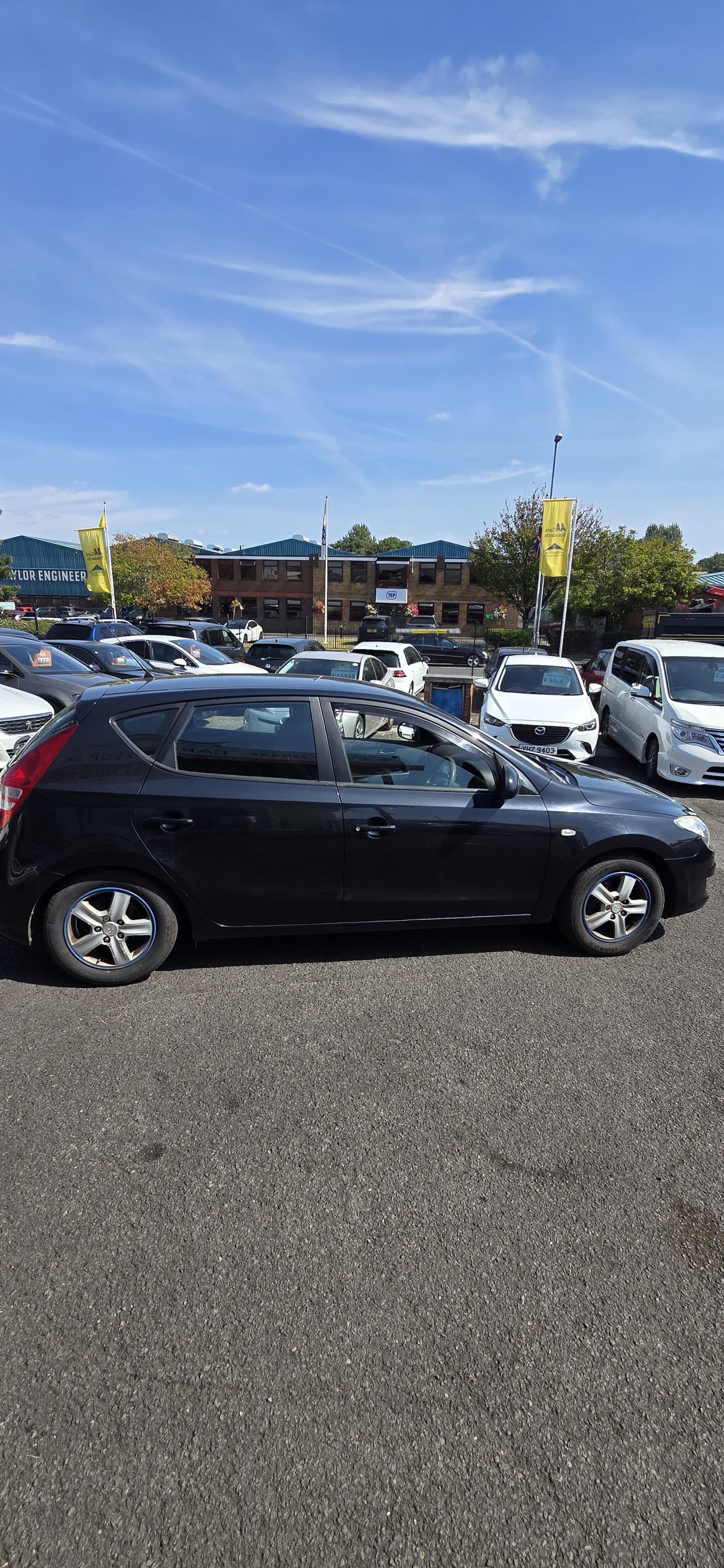 Hyundai i30 - Image 2