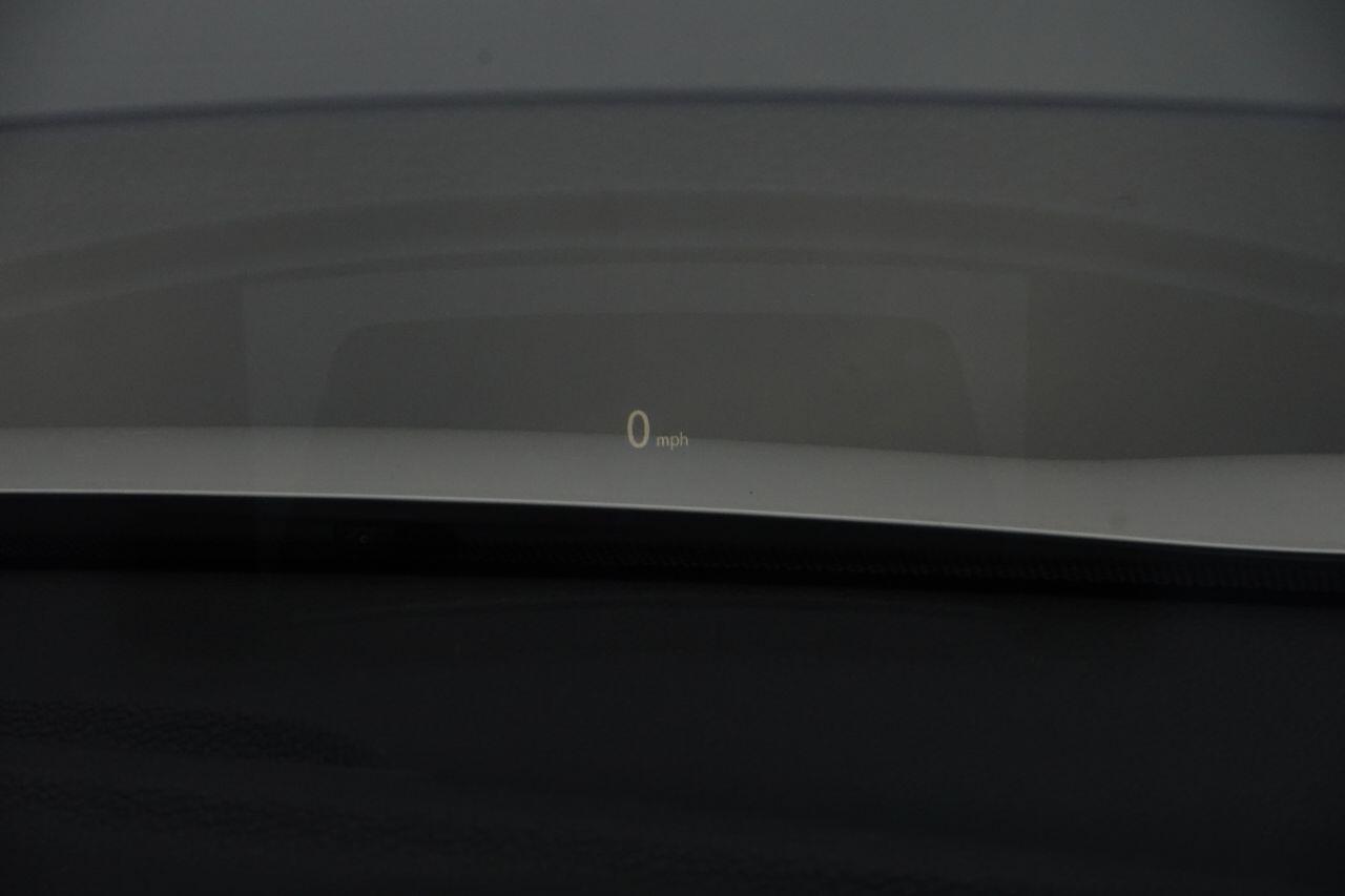 Mitsubishi Eclipse Cross - Image 21