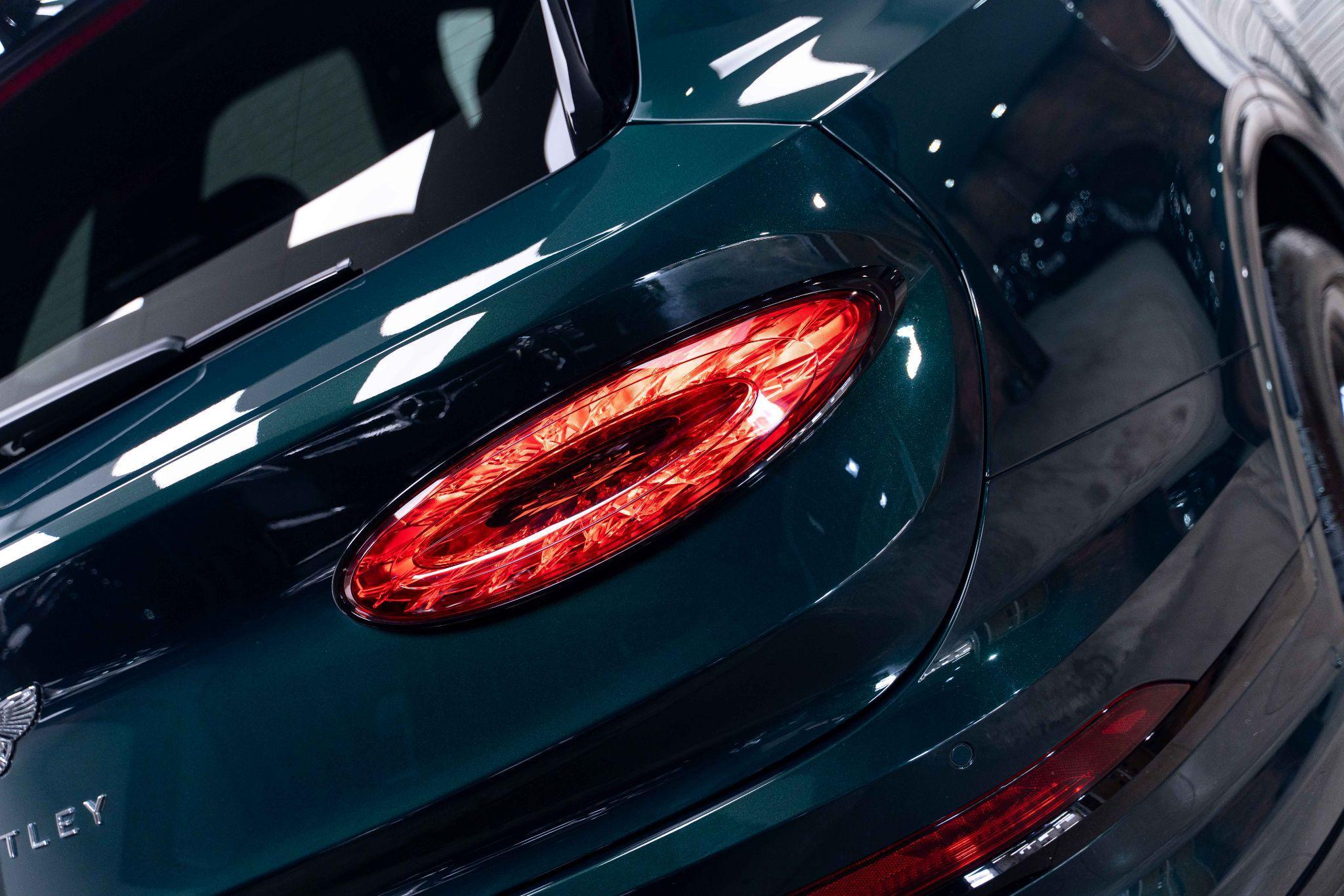 Bentley Bentayga - Image 6