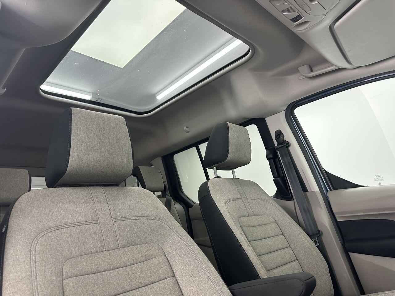 Ford Grand Tourneo Connect - Image 5