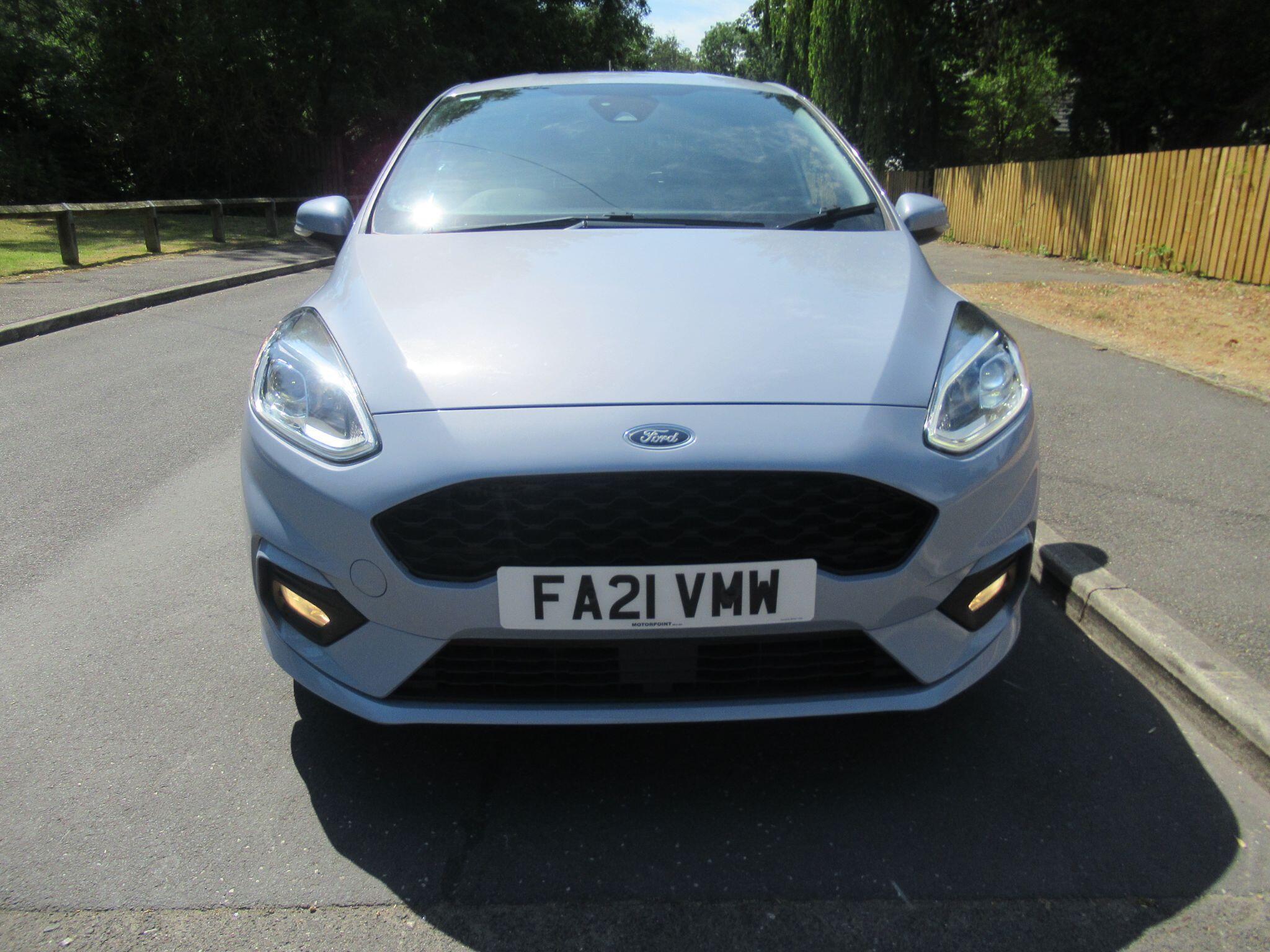 Ford Fiesta - Image 10
