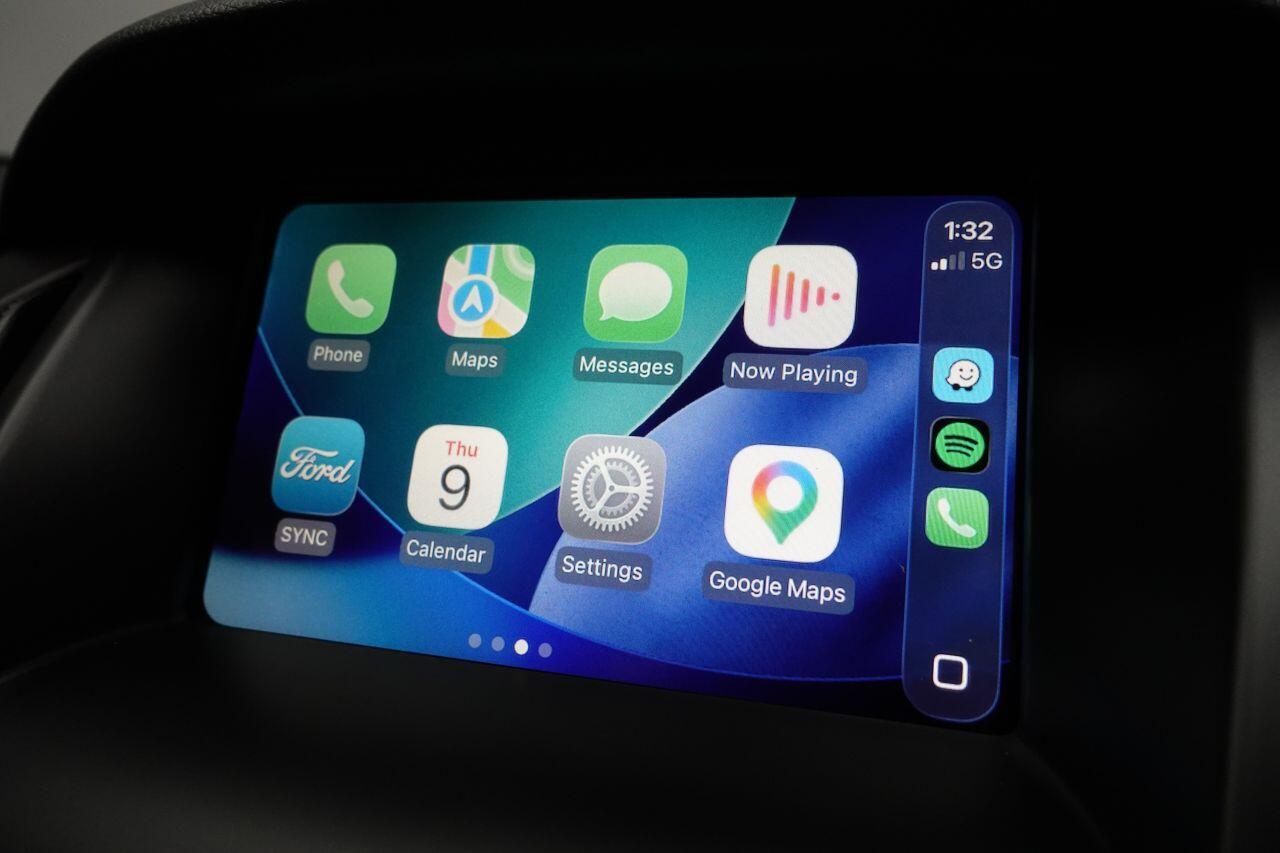 Ford Focus - Image 21