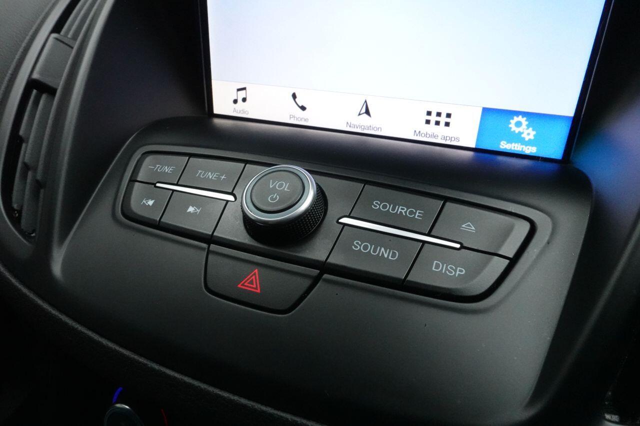 Ford Kuga - Image 27