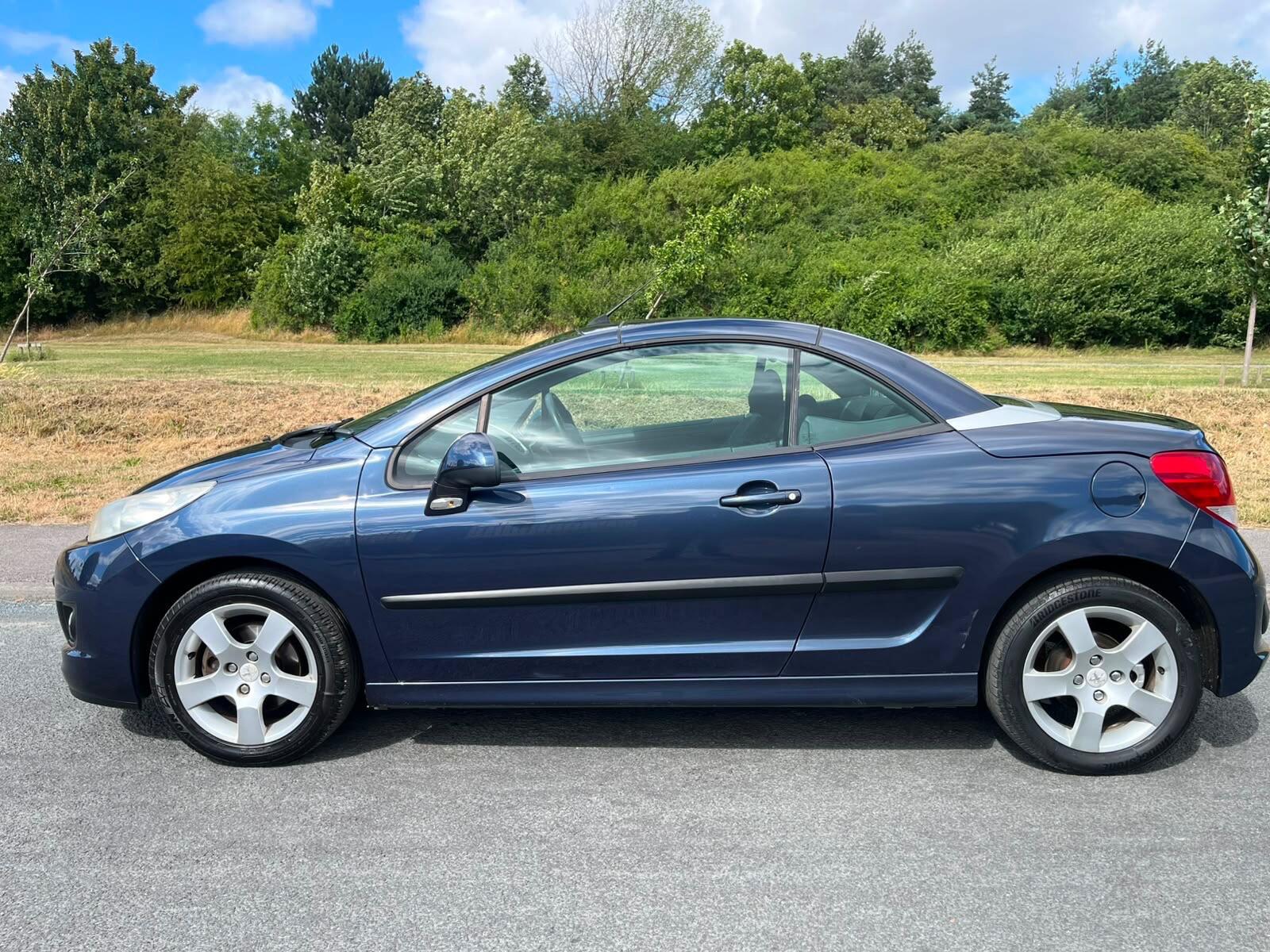 Peugeot 207 CC - Image 11