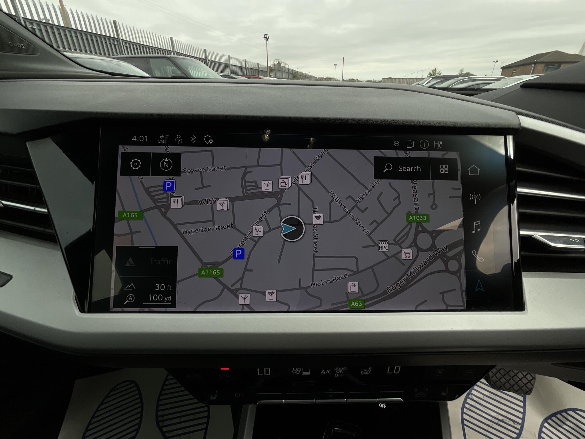 Audi Q4 E-Tron - Image 18