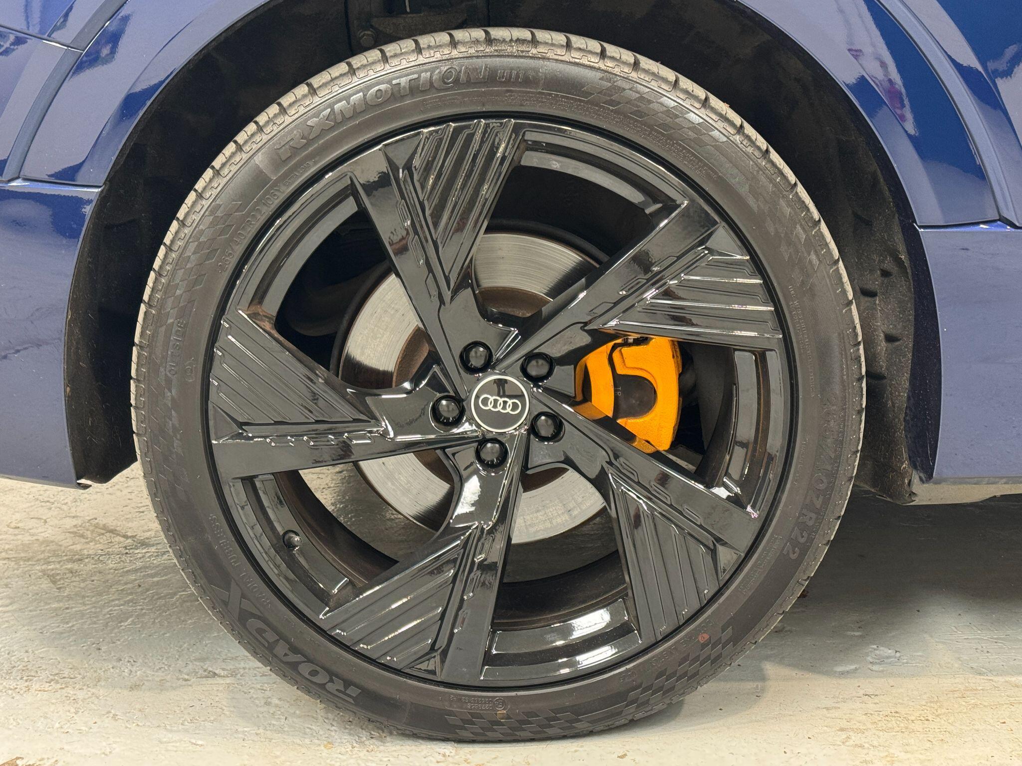 Audi E-Tron - Image 29