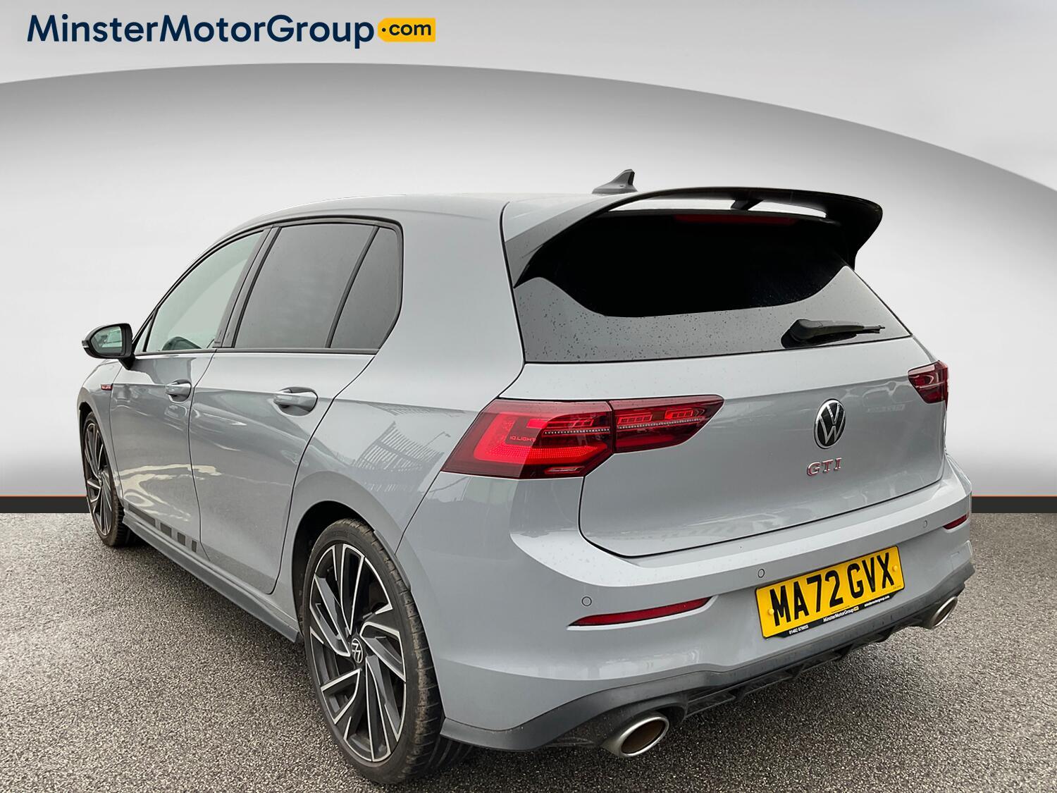 Volkswagen Golf - Image 4