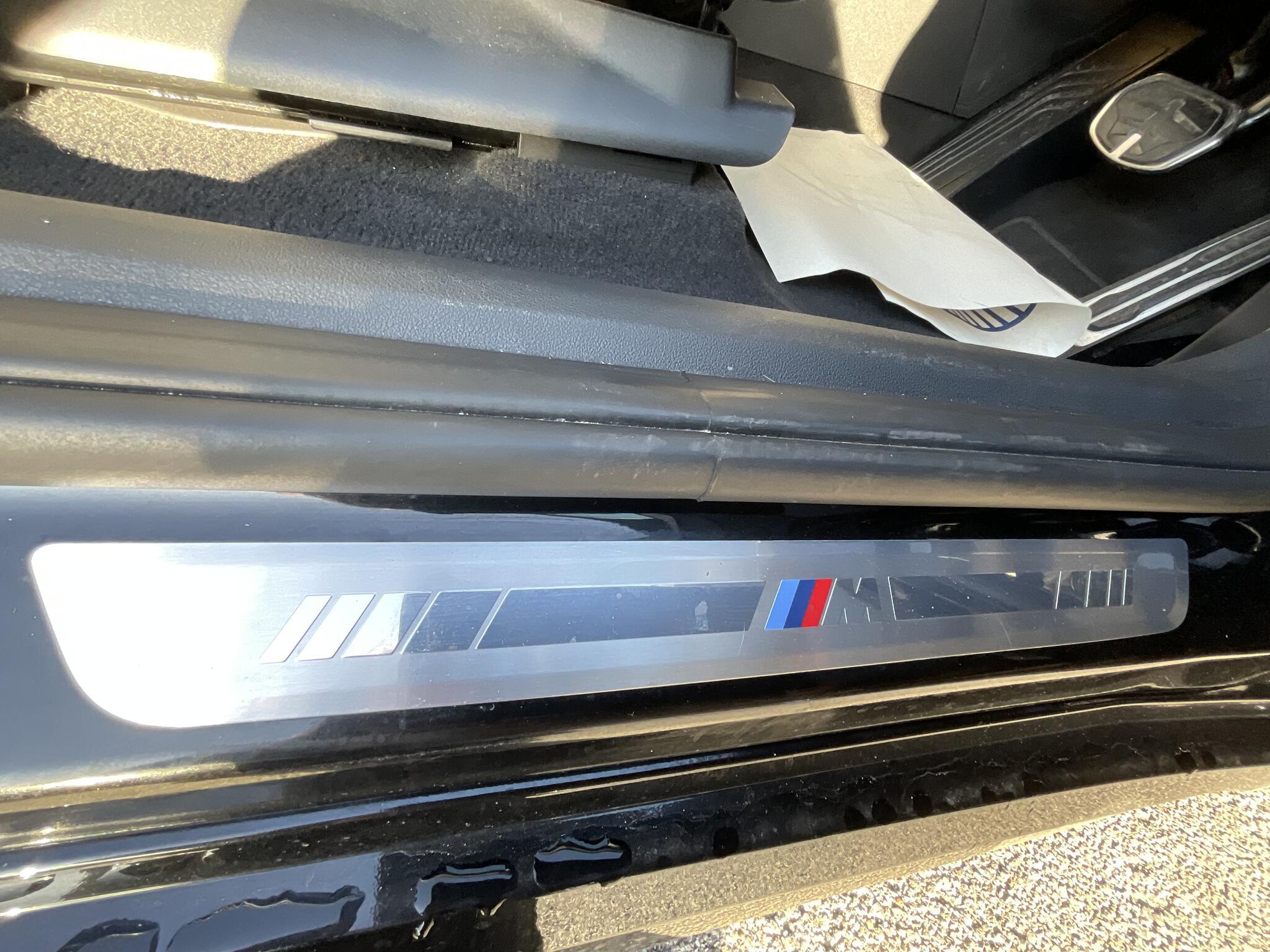 BMW iX1 - Image 11