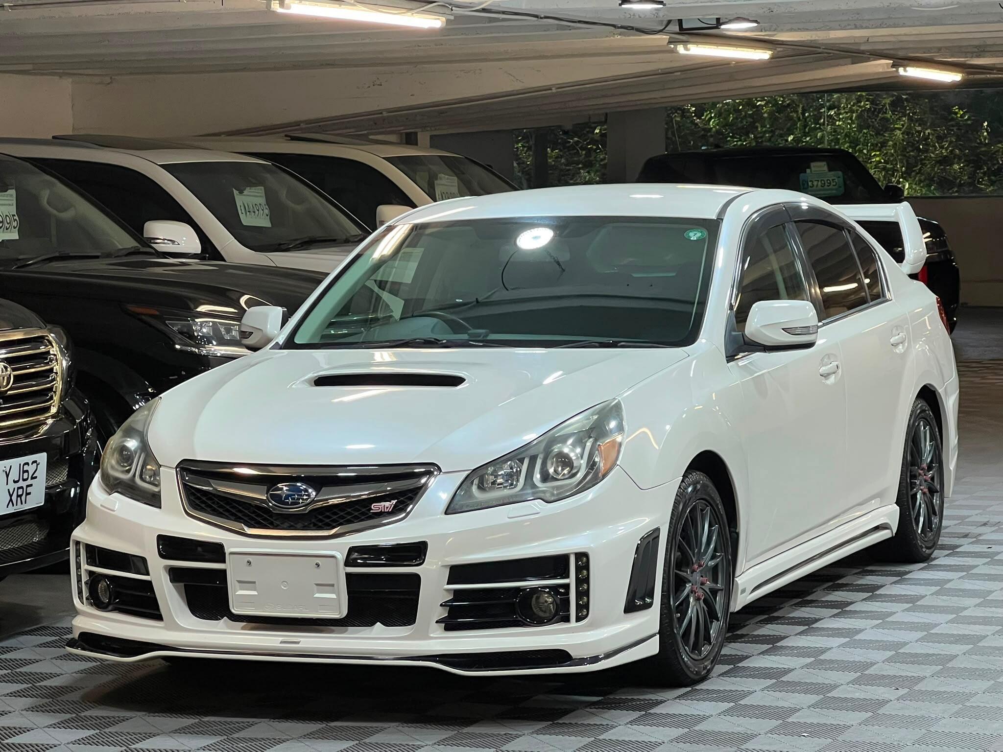 Subaru Legacy - Image 6