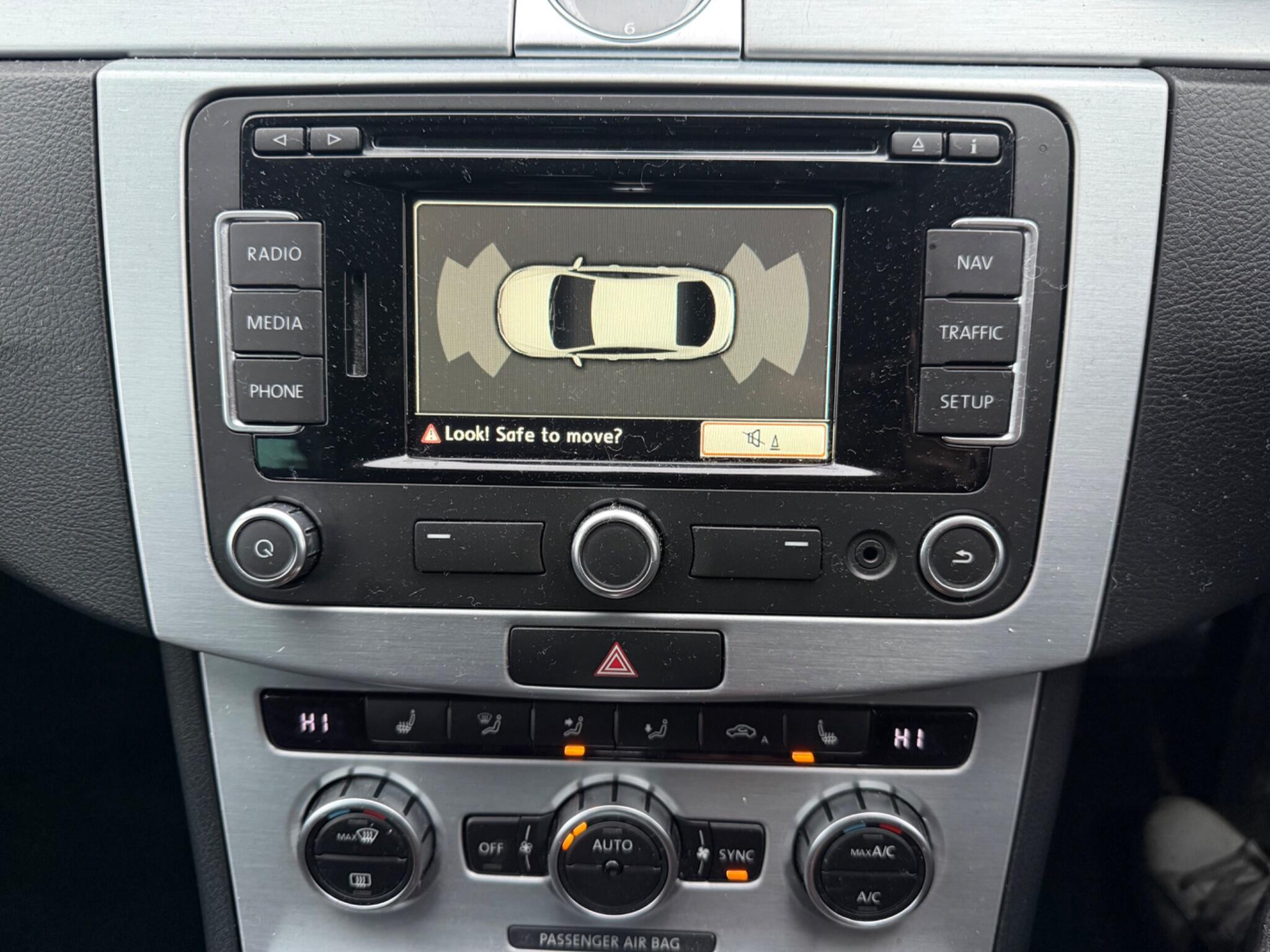 Volkswagen CC - Image 9