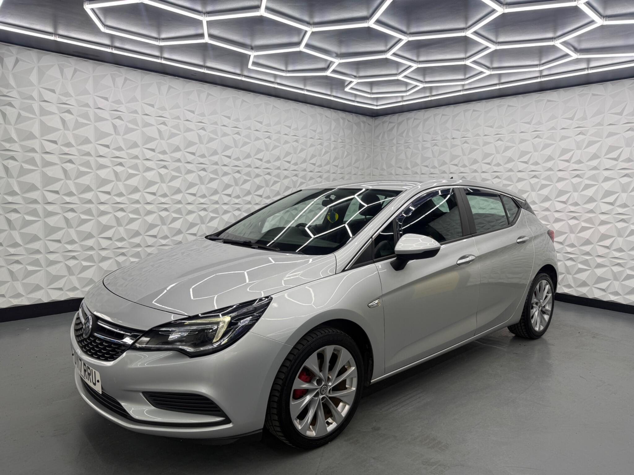 Vauxhall Astra - Image 6