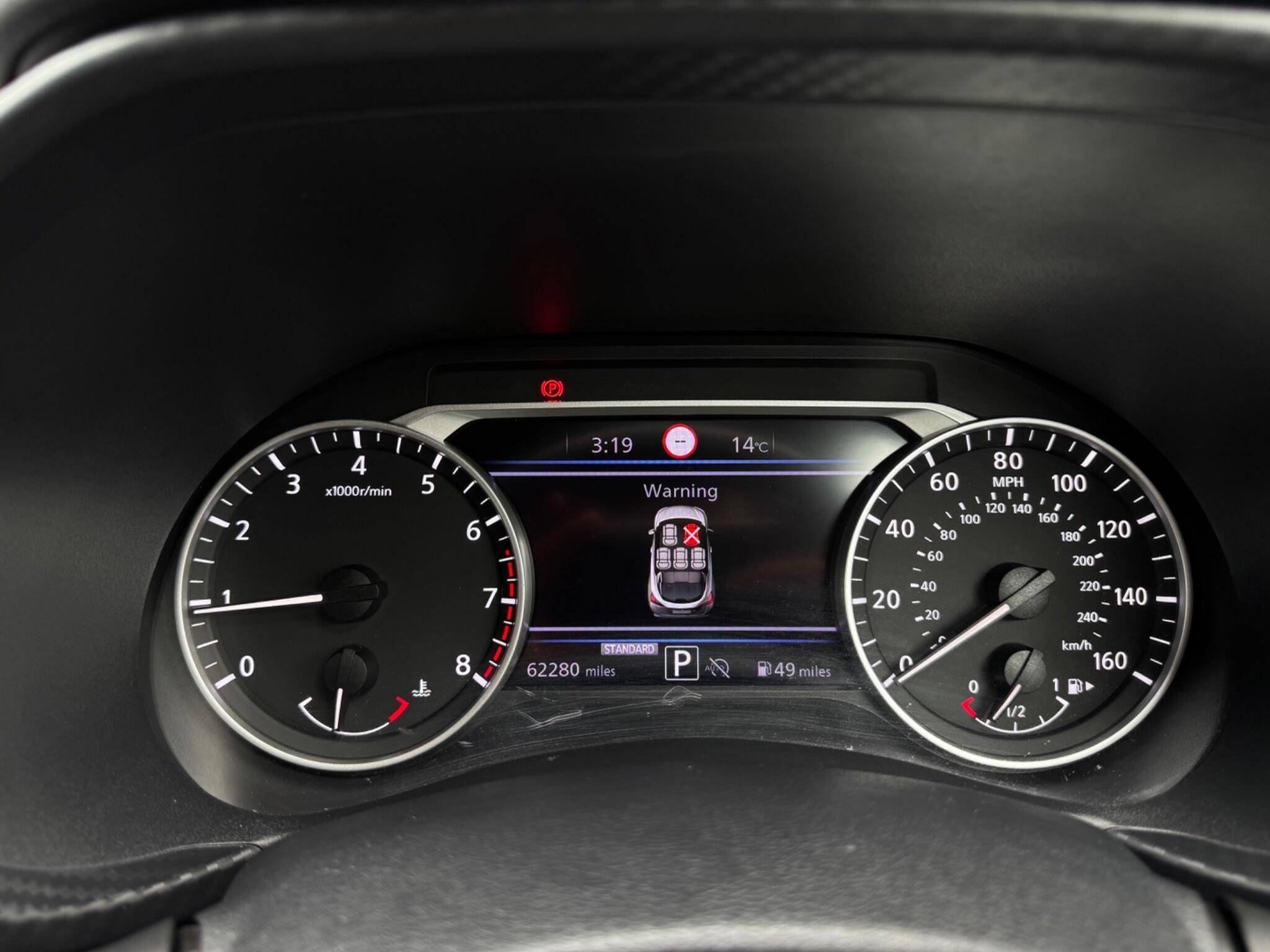 Nissan Juke - Image 10