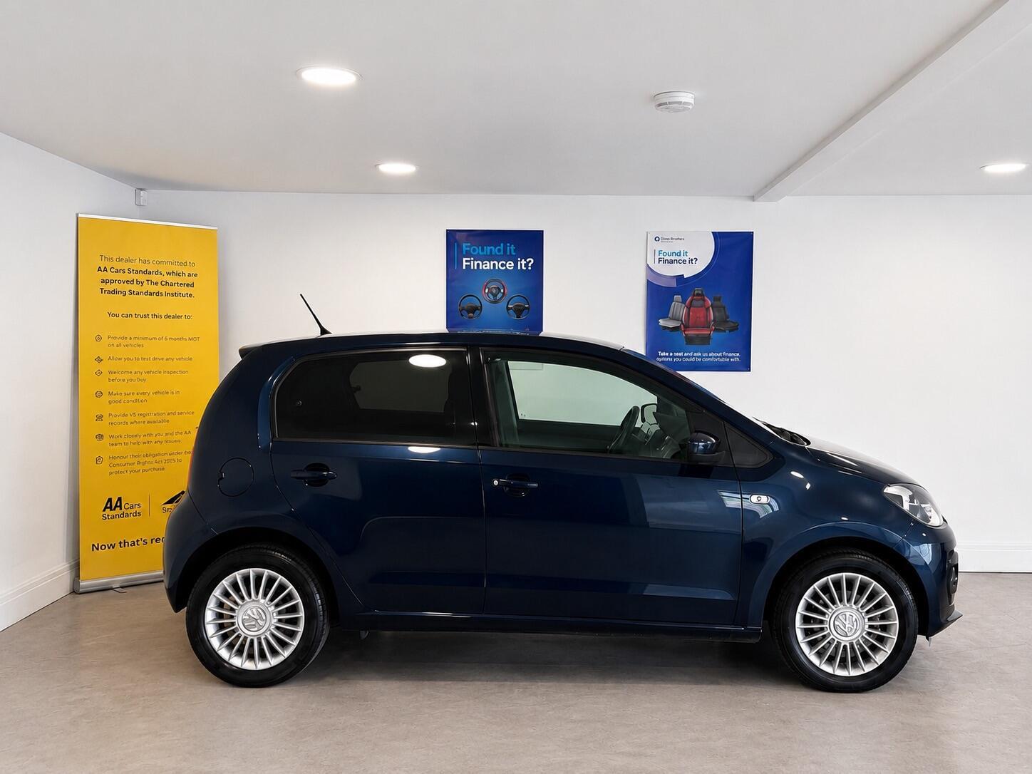 Volkswagen up! - Image 7