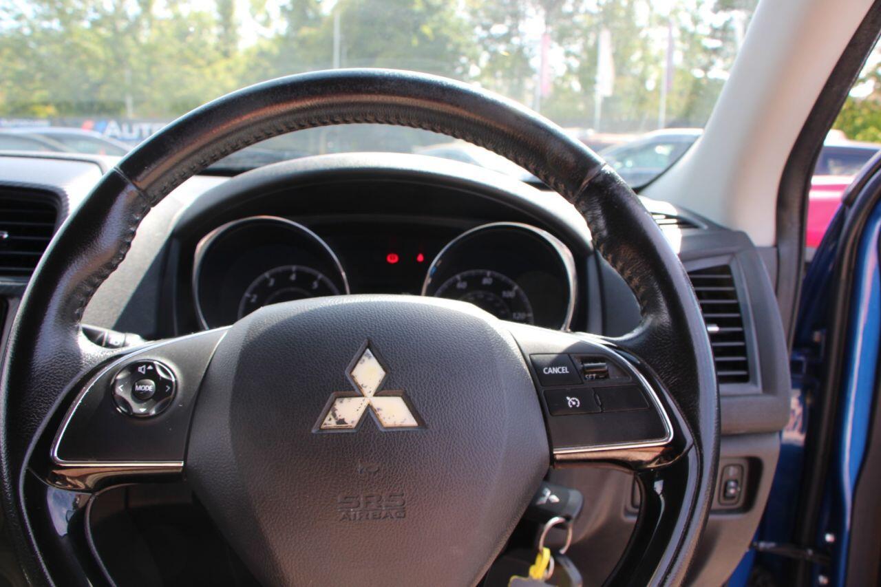 Mitsubishi ASX - Image 18