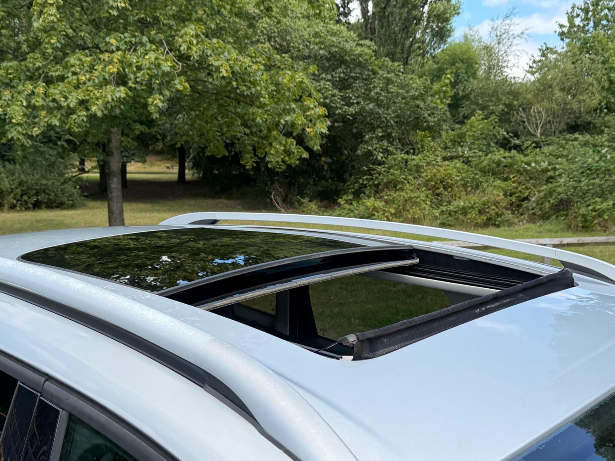 Ford Kuga - Image 11