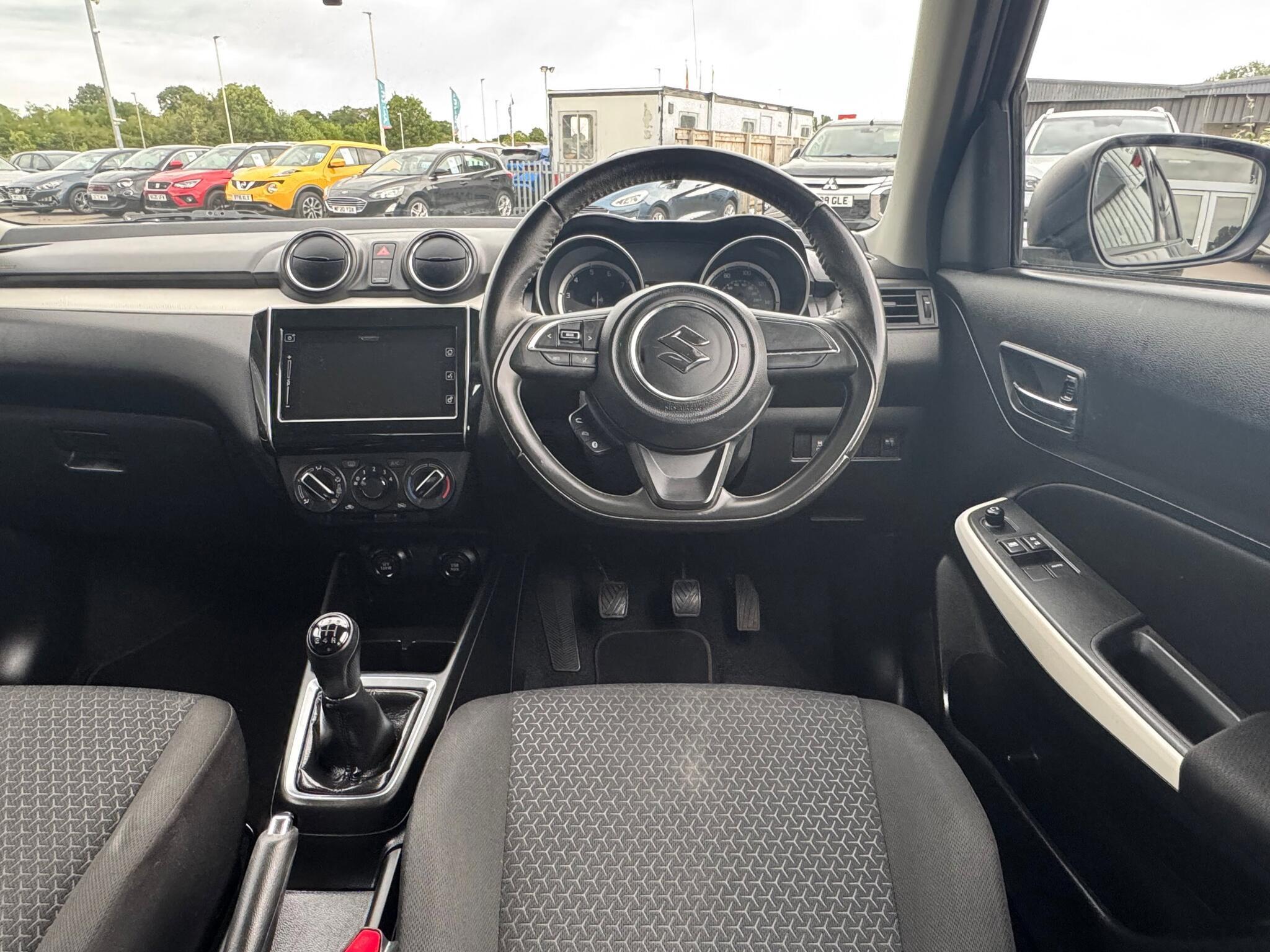 Suzuki Swift - Image 6