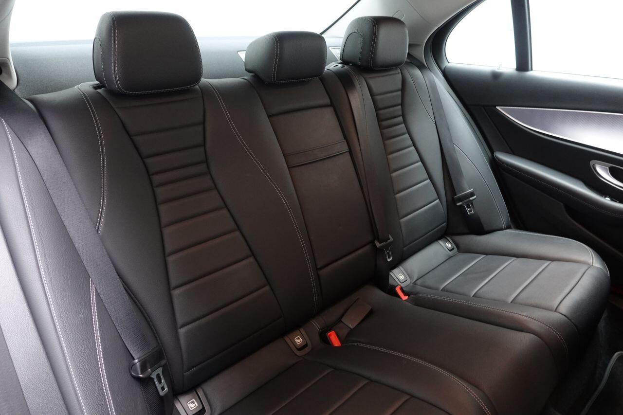 Mercedes-benz E-CLASS - Image 6