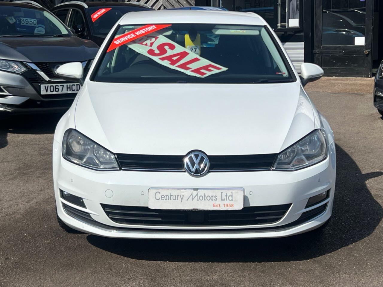 Volkswagen Golf - Image 9